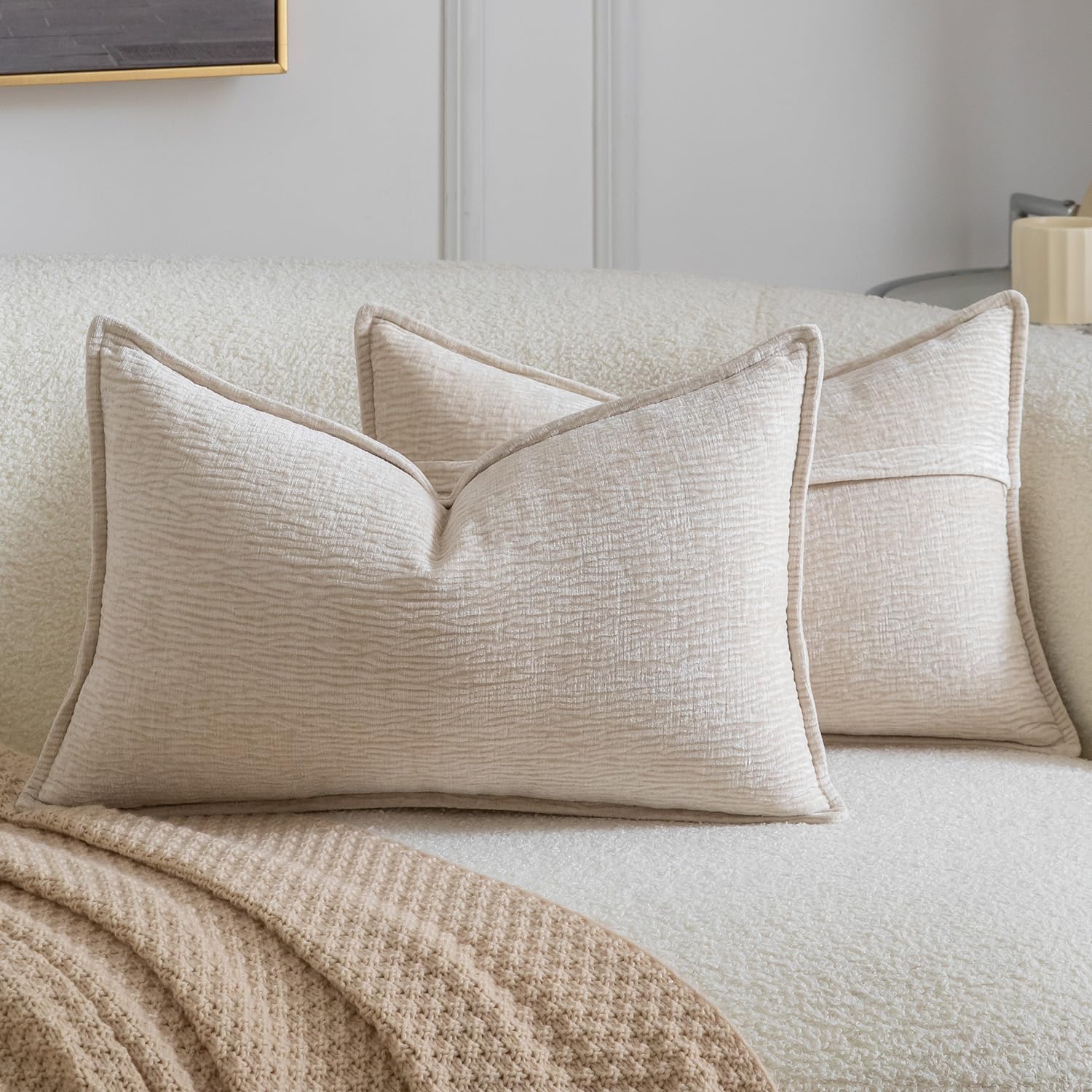 Madizz Pack of 2 Decorative Cushion Covers Soft Chenille Throw Pillows Solid Textured Throw Pillow Covers for Couch Sofa Bedroom Living Room 30x50 CM, Beige