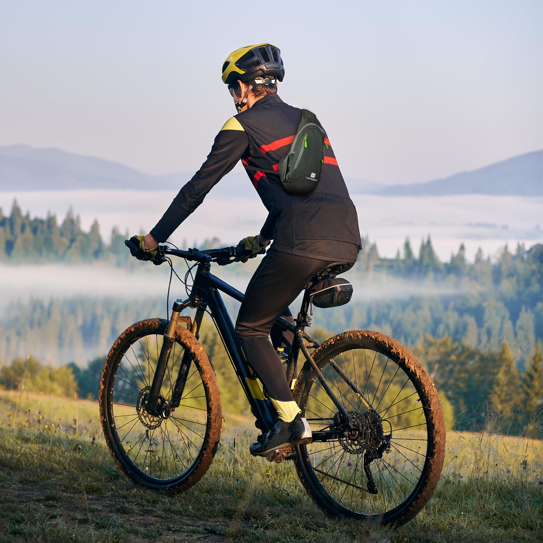 CLANTRILOBITE Small Sling Backpack, Lightweight Crossbody Backpack,Foldable Cross Body Bag for Men Women,Shoulder Bag for Sport Outdoors Hiking Traveling