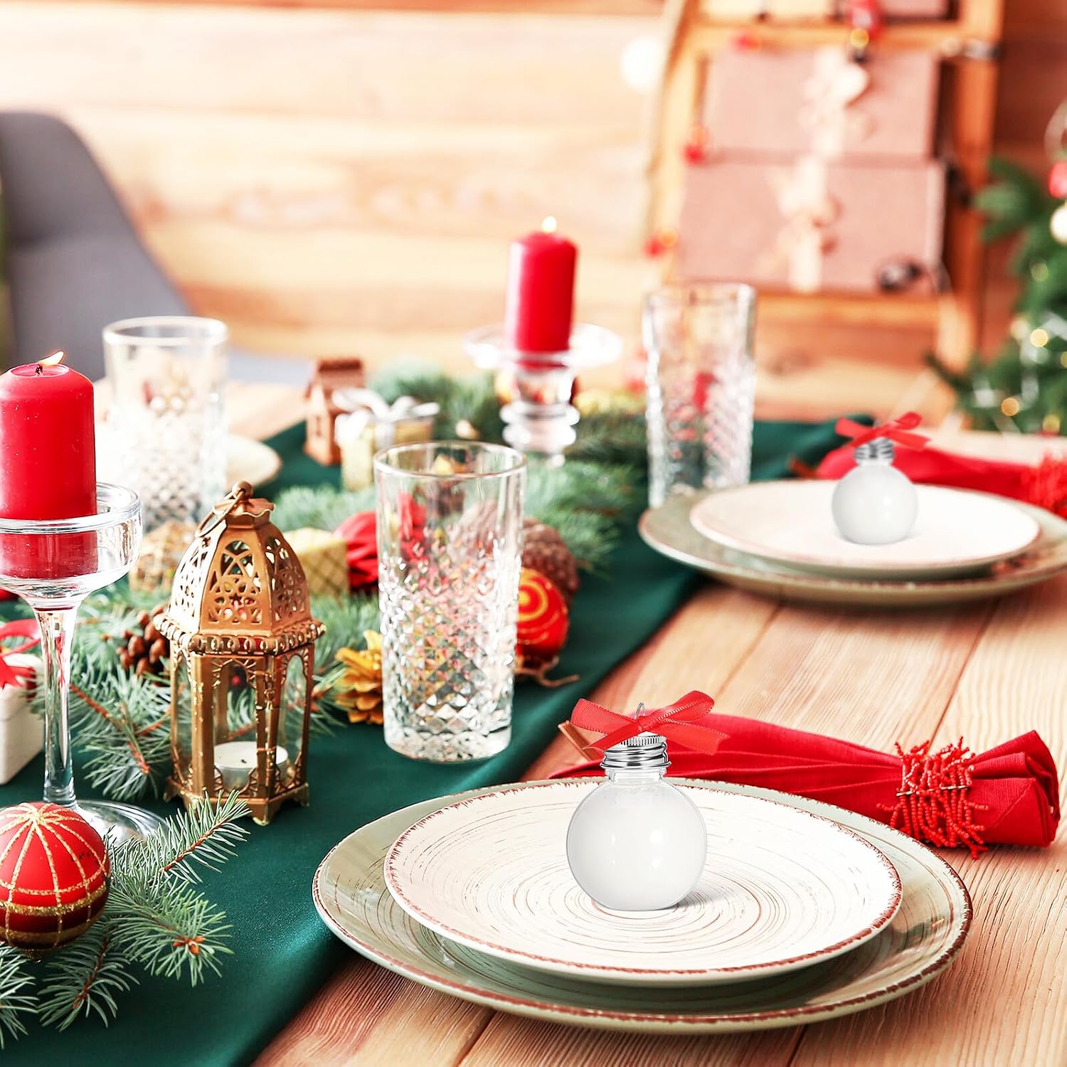 10pcs Bulb Shaped Drink Containers with Lids 50ml Plastic Beverage Storage Bottles Portable Juice Bottles for Christmas Party Decorations and Candy Packaging