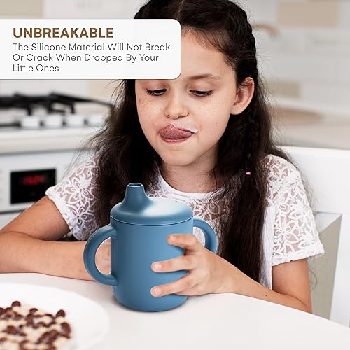 Miniatura 4 de CHILDLIKE BEHAVIOR Mini tazas para beber de mushie  Vaso de silicona con popote para bebés y niños pequeños  Tazas de entrenamiento con tapas y