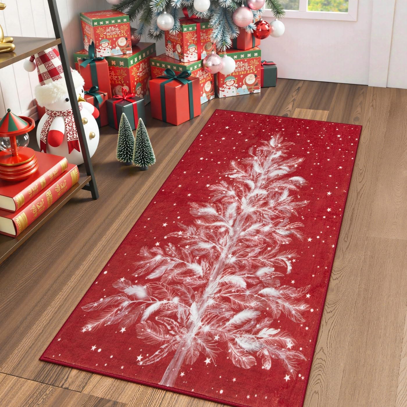 Lahome Christmas Rug 2x4 Non-Slip Hallway Rug Indoor, Small Christmas Runner Rug Washable Stain Resistant Red Kitchen Rugs, Christmas Tree Print Holiday Decor Low Pile Carpet for Bathroom La
