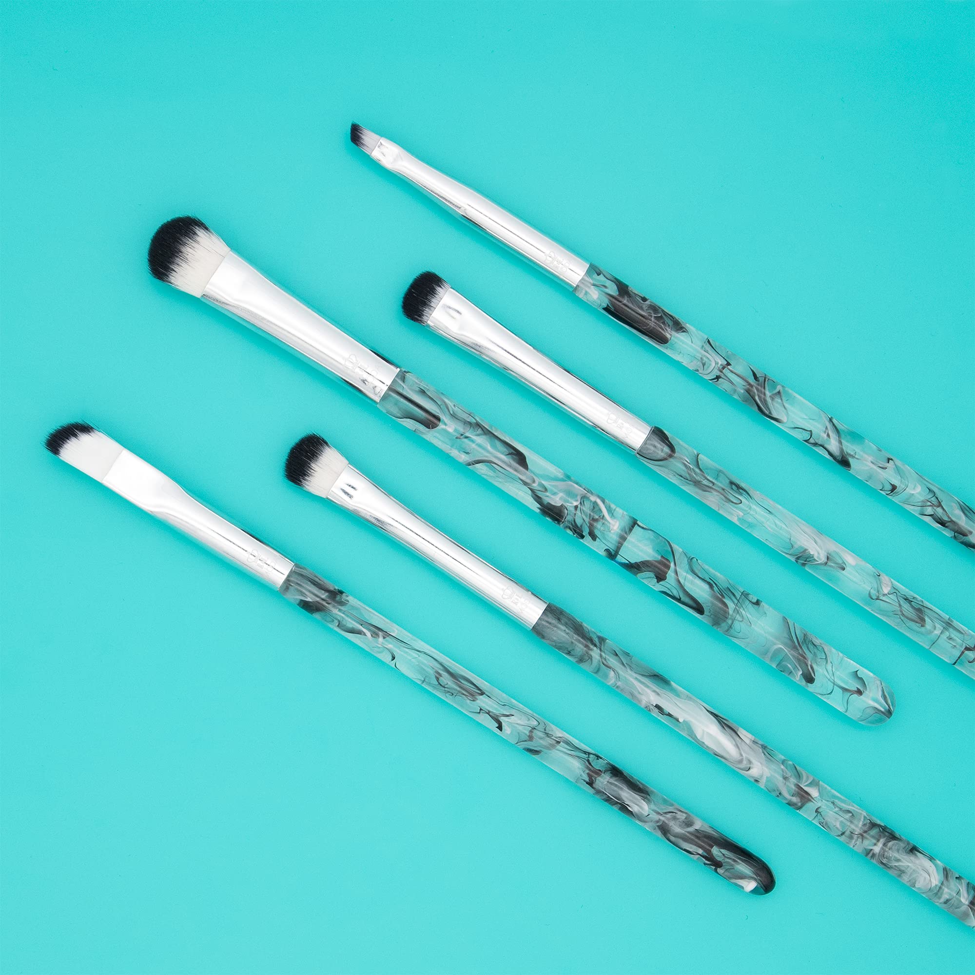 MODA Smoke Show, 5pc Eye Makeup Brush Set, Includes - Shadow, Shader, Triad, Smudger & Liner Brushes, Black - Image 4