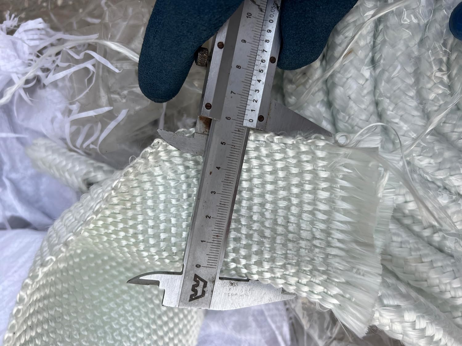 Gemmy Heart Glass Fiber Tape Belt Gasket fire-Resistant high-Temperature Resistant W100mmxL30mxT3mm (W100mmxL30mxT3mm)