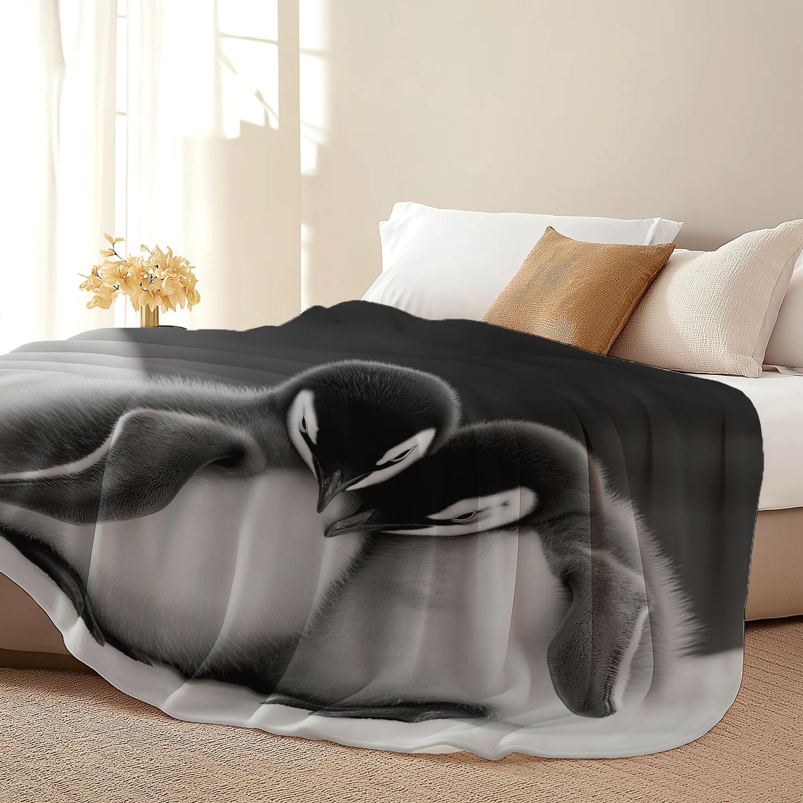 Fleece Kuscheldecke 150 x 200 cm, Tier Süß Kleiner Pinguin Muster Warm Plüsch Wohndecke für Jungen Mädchen Erwachsene Teenager - Grau Schwarz Weich Flanell Decke für Sofa Sessel Bett Reisen Büro