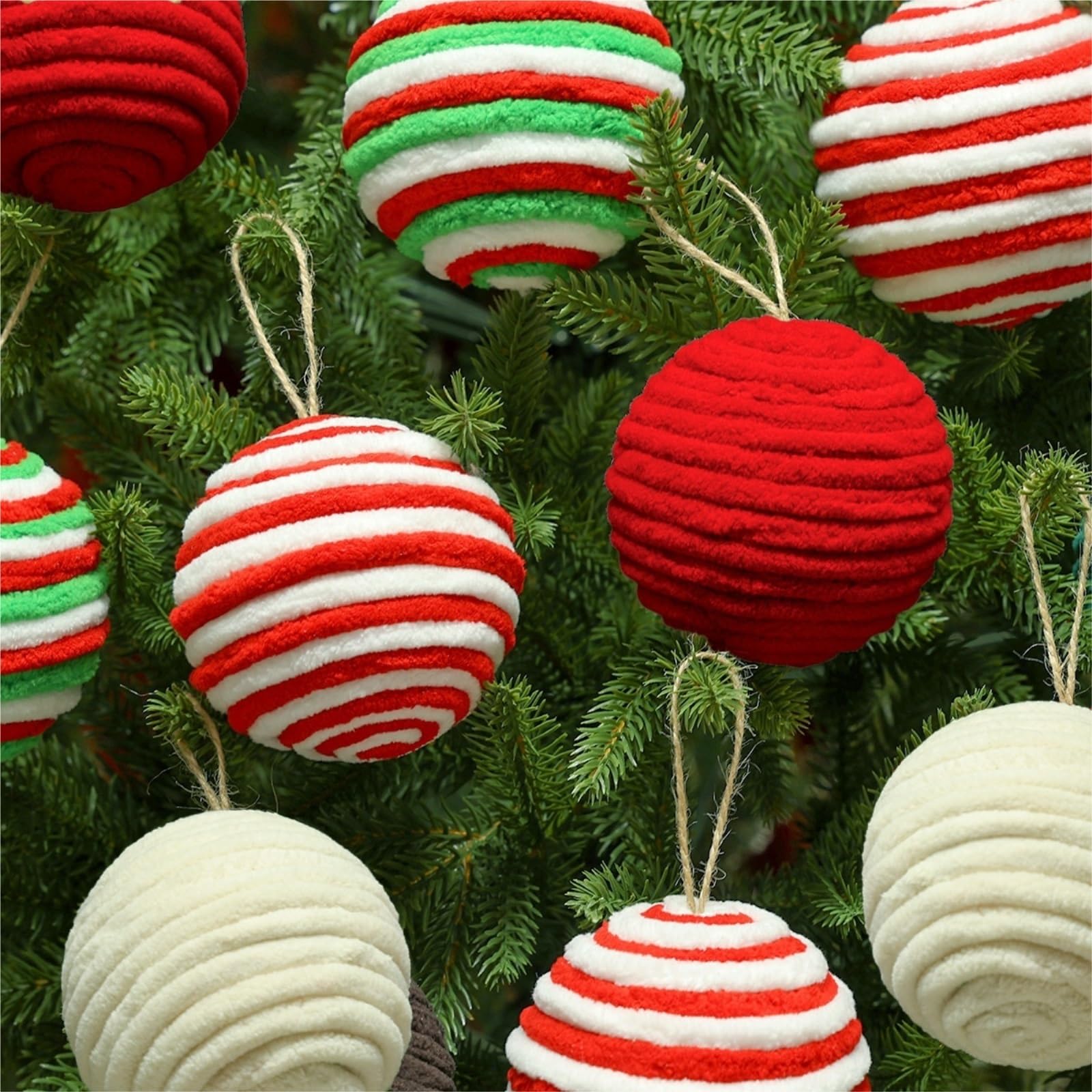 Weihnachtskugeln Weihnachtskugel-Dekorationen Aus Stoffen, Hängende Wohnornamente Weihnachtsdeko,Christbaumkugel(Rood,8cm)