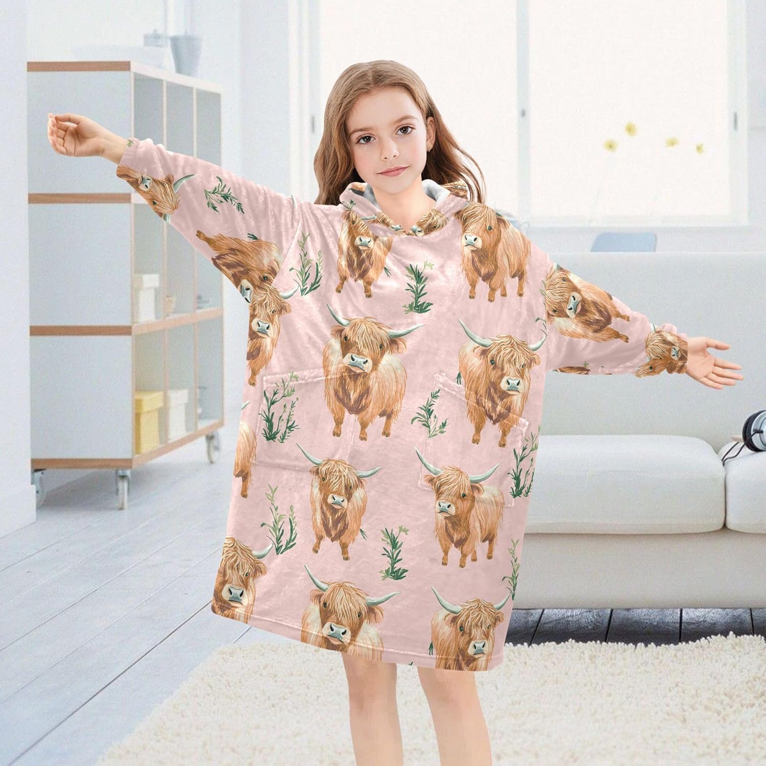 Highland Cow Animal Kids Wearable Blanket Hoodie with Pocket and Sleeves for Toddlers, Cute Hoodies Girls B0403916