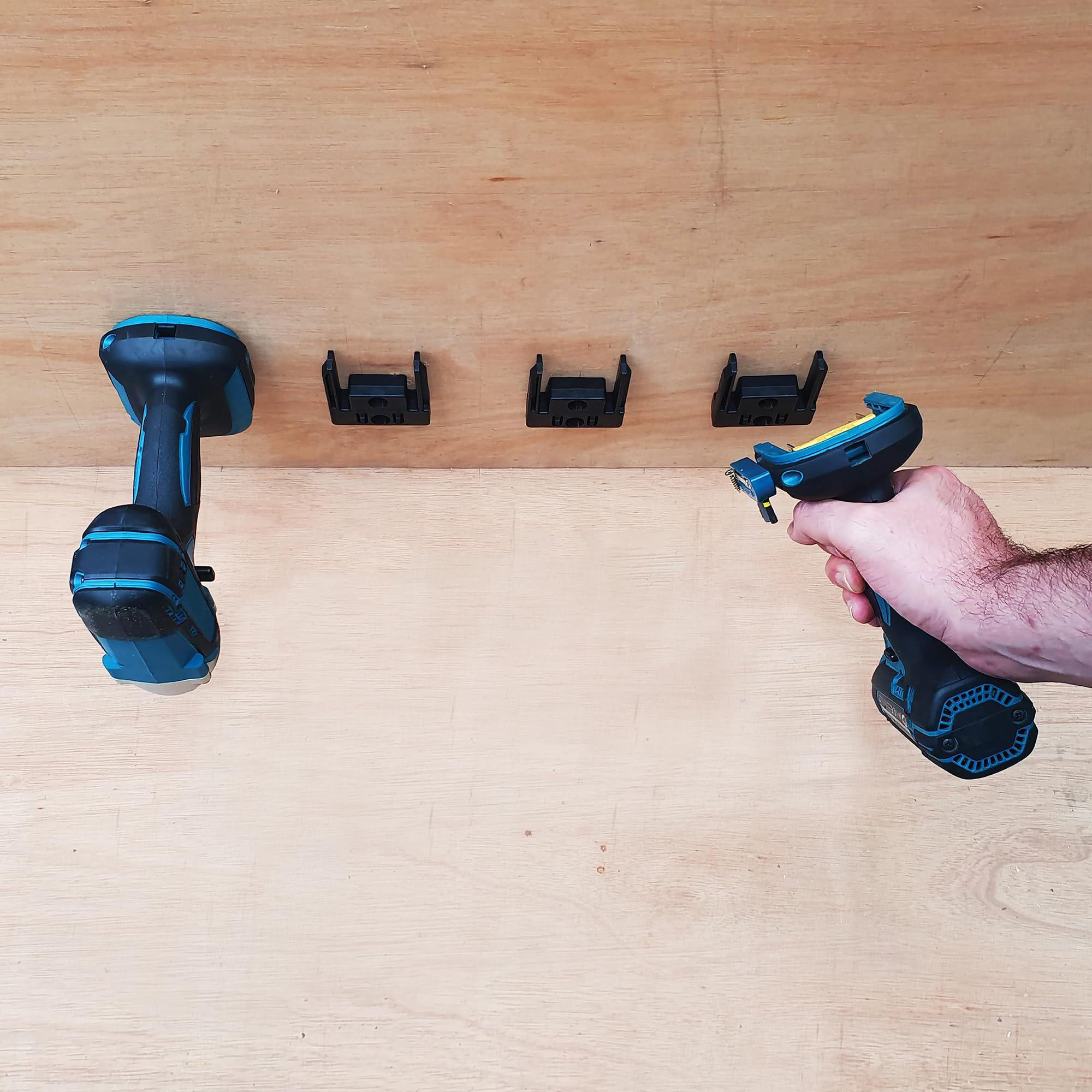 StealthMounts Organiseurs d'Outils pour Makita 18v | Support de Rangement Sans Fil | Lot de 4 | Organisateurs Noir