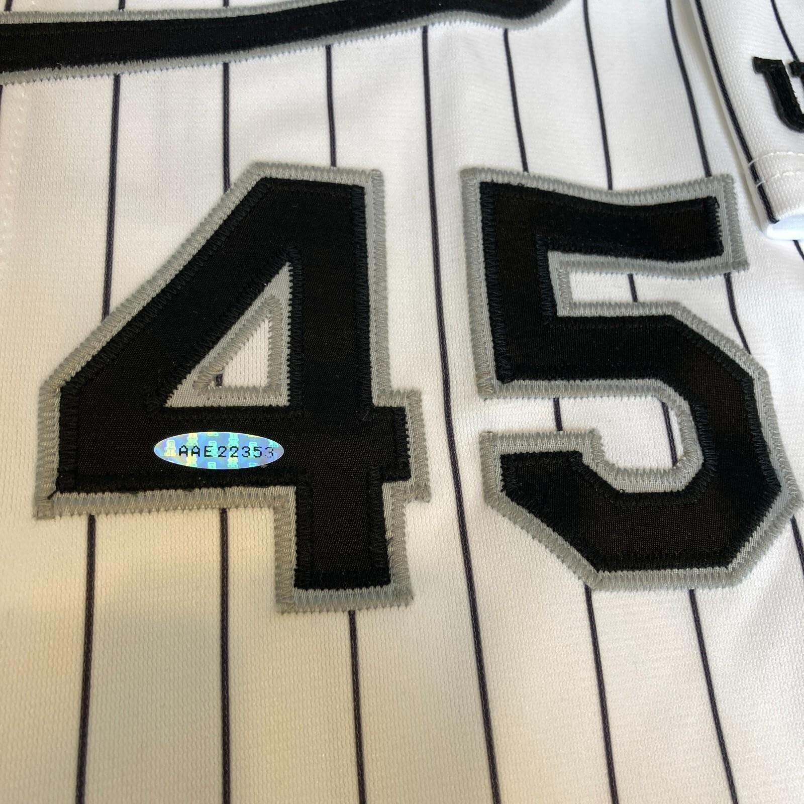 Michael Jordan Signed Birmingham Barons Baseball Jersey Upper Deck 