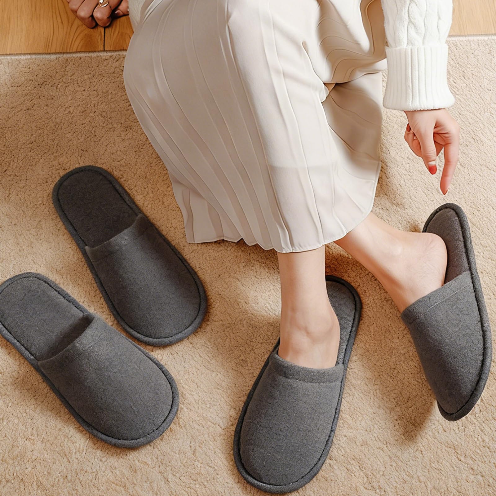Ciabatte Ospiti,4 Paia Pantofole Ospiti,Ciabatte da Viaggio,Pantofole Chiuse,Pantofole Monouso per Hotel,Antiscivolo,Lavabili,Spugna Premium,Misura Universale,per Unisex,Viaggi,Casa,Spa,Hotel