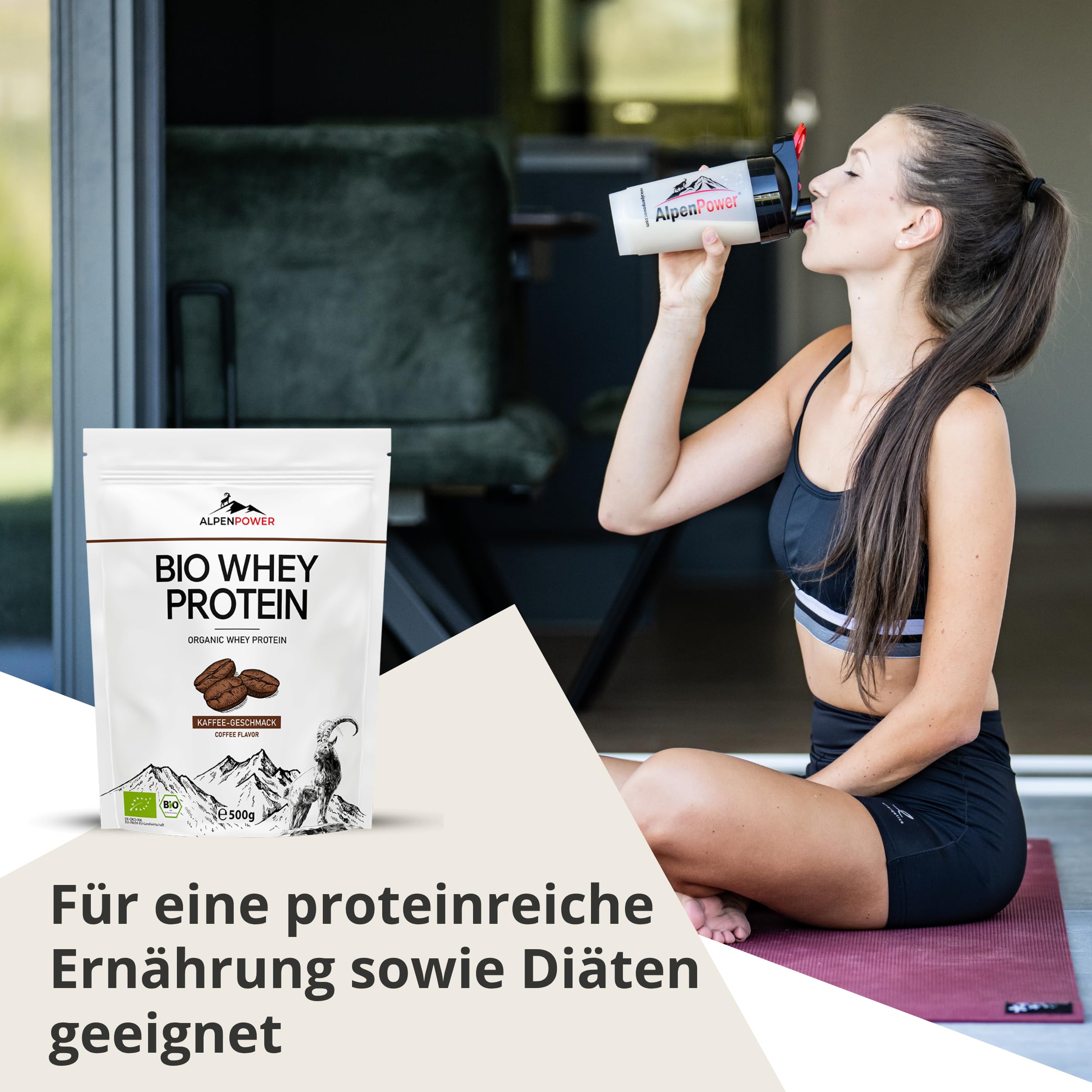 AlpenPower BIO WHEY proteine ​​gusto Caffè 1 kg - Ingredienti 100% naturali e senza additivi - Prodotto con il miglior latte alpino biologico - Polvere proteica CFM di alta qualità