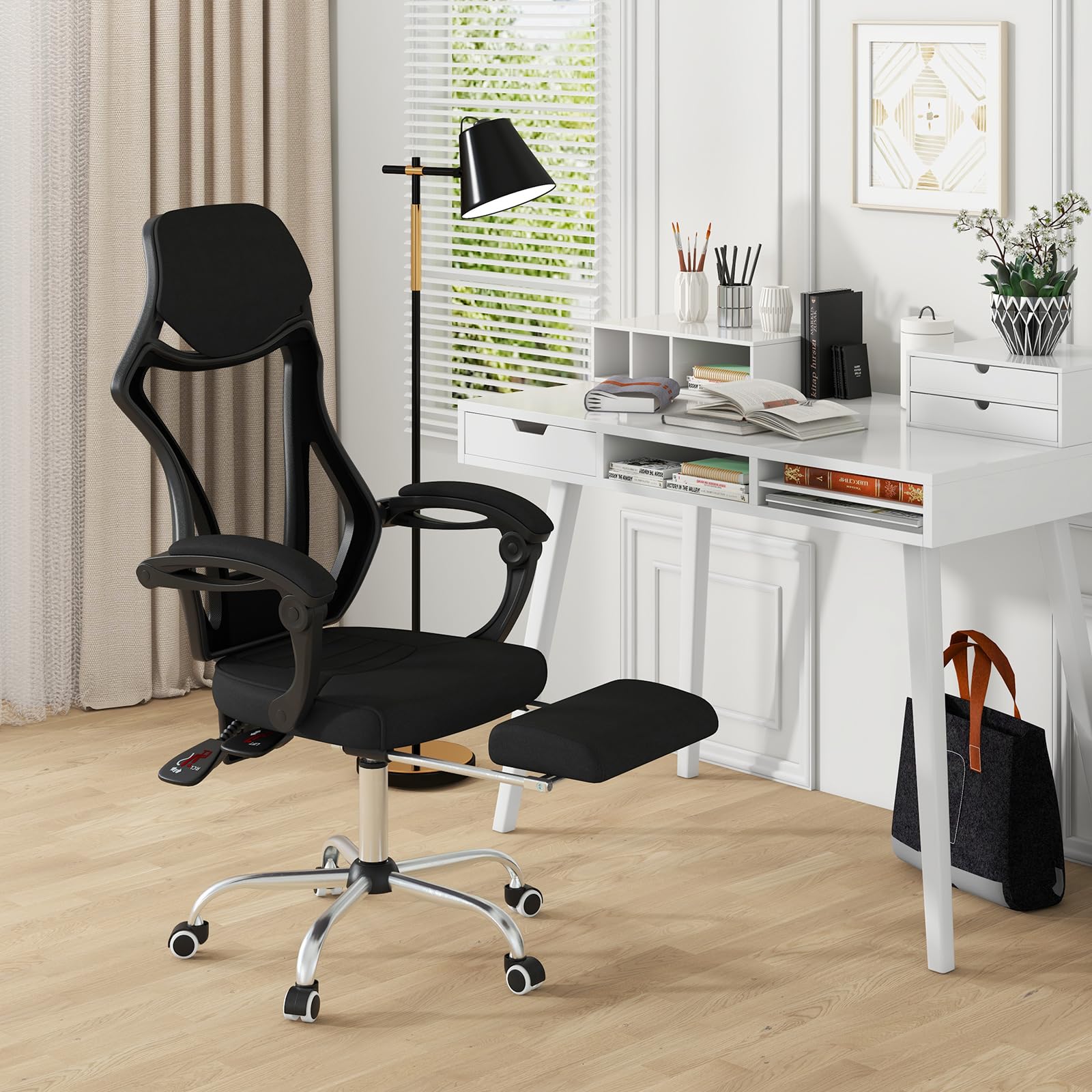 GYMAX Sedia da Scrivania per Computer, Sedia da Ufficio Ergonomica in Mesh Regolabile in Altezza con Schiena Inclinabile, Braccioli, Testiera, Sedia Girante Reclinabile per Sala Riunioni, Nera