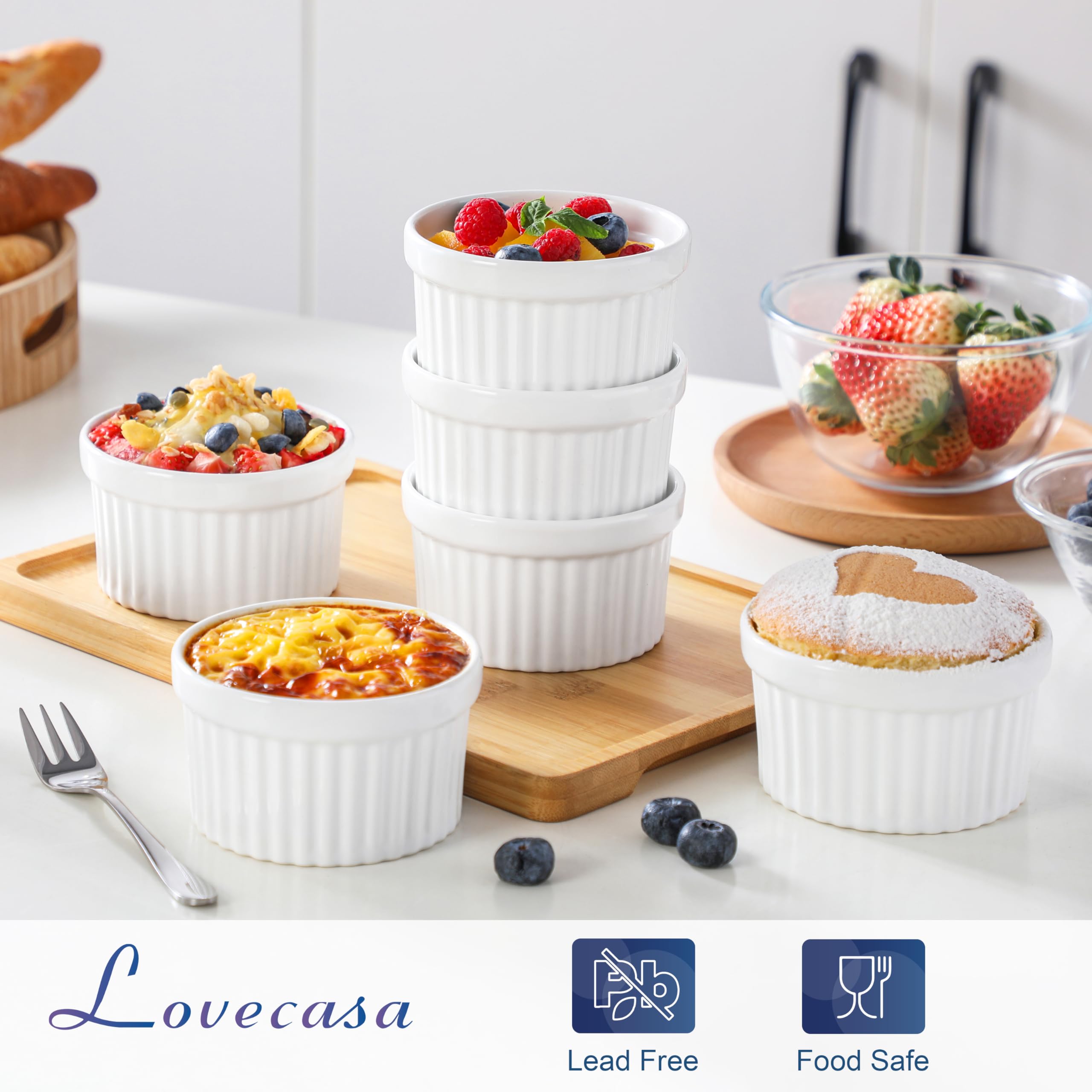 LOVECASA Ramequines de Porcelana Juego de 6 Moldes para Soufflé 240 ml φ 9,8 cm, para Crema Catalana, Hornear Pasteles de Lava, Diseño Interior de Corazón Creativo, Apto para Horno, Blanca