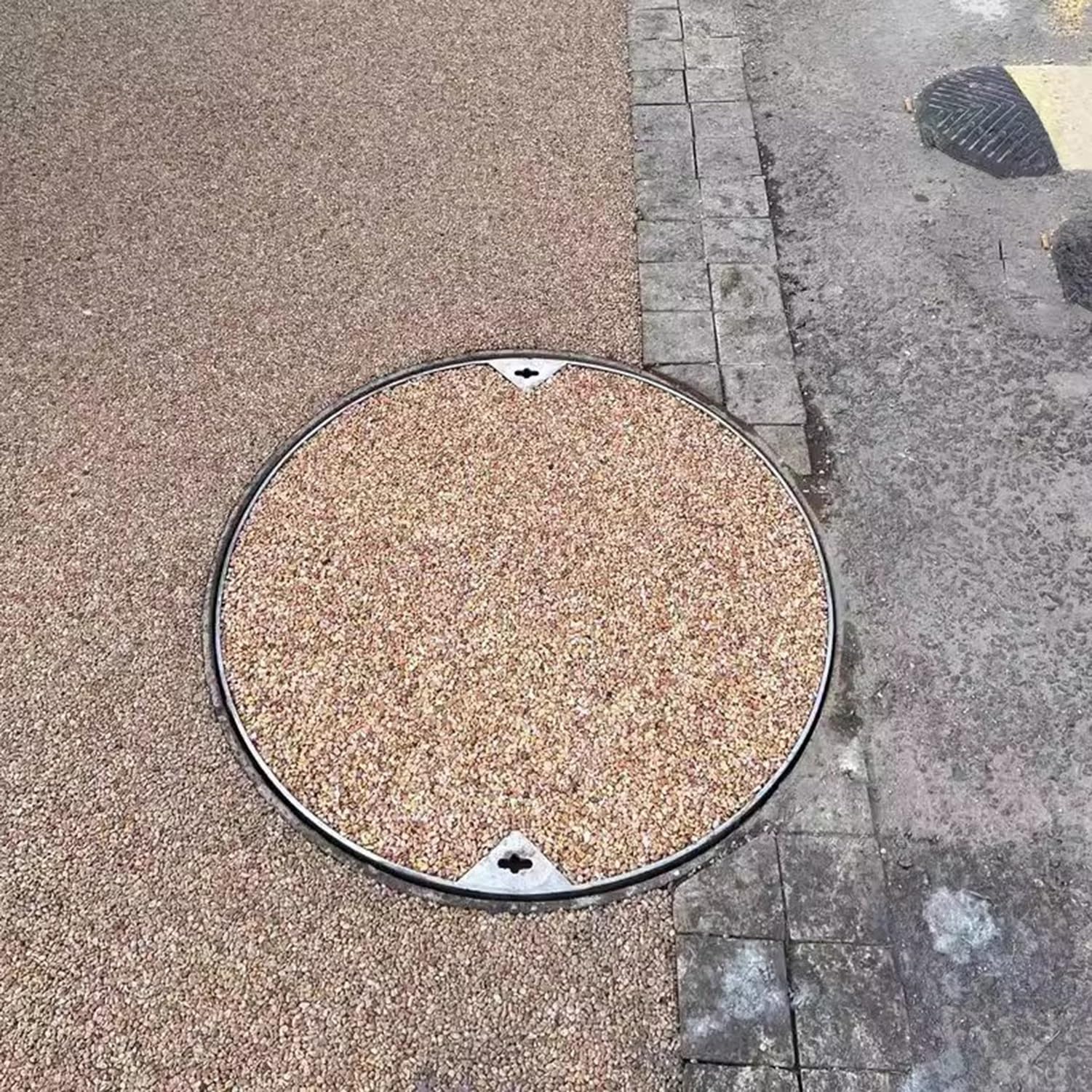 Edelstahl-Schachtabdeckung, 600 mm, runder Deckel für Klärgrube mit Design für Pflaster- und Gartenrasen, langlebig und witterungsbeständig