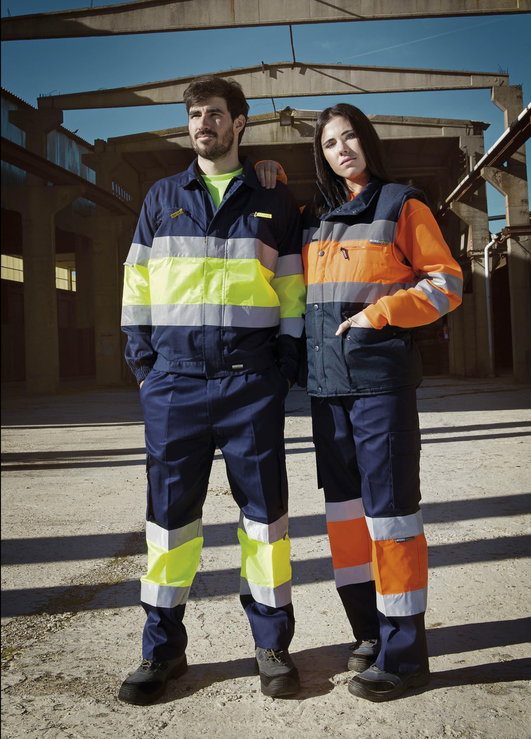WORKTEAM Pantalón Alta Visibilidad Clase 1 ISO 20471, Cintas Reflectantes, Bolsillos Multifunción, Elástico