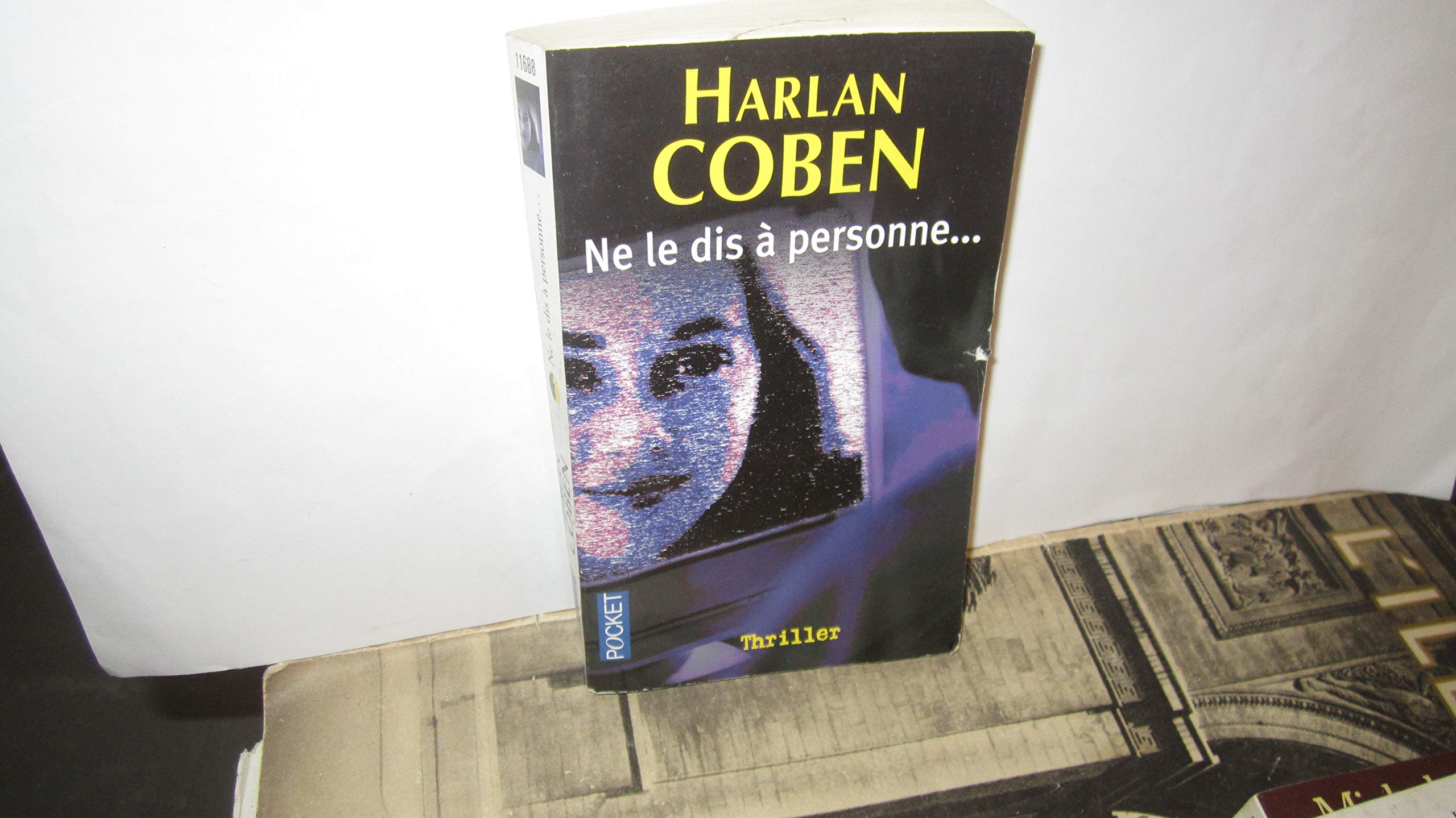 Buy Ne Le Dis a Personne — BookShops.in