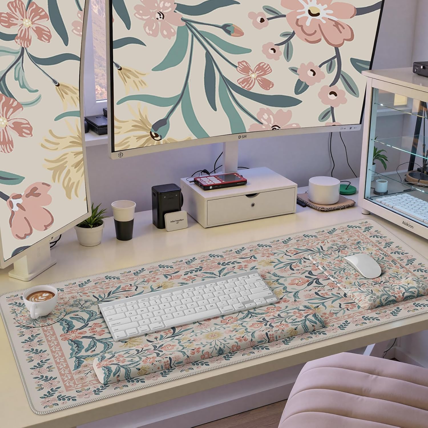 iCasso Mouse Pad with Wrist Rest,Large Desk Mat Set,Ergonomic Keyboard Pad with Wrist Support,Non-Slip Mouse Mat for Women,Cute Floral Computer Mat for Home Office Gaming (Pink)