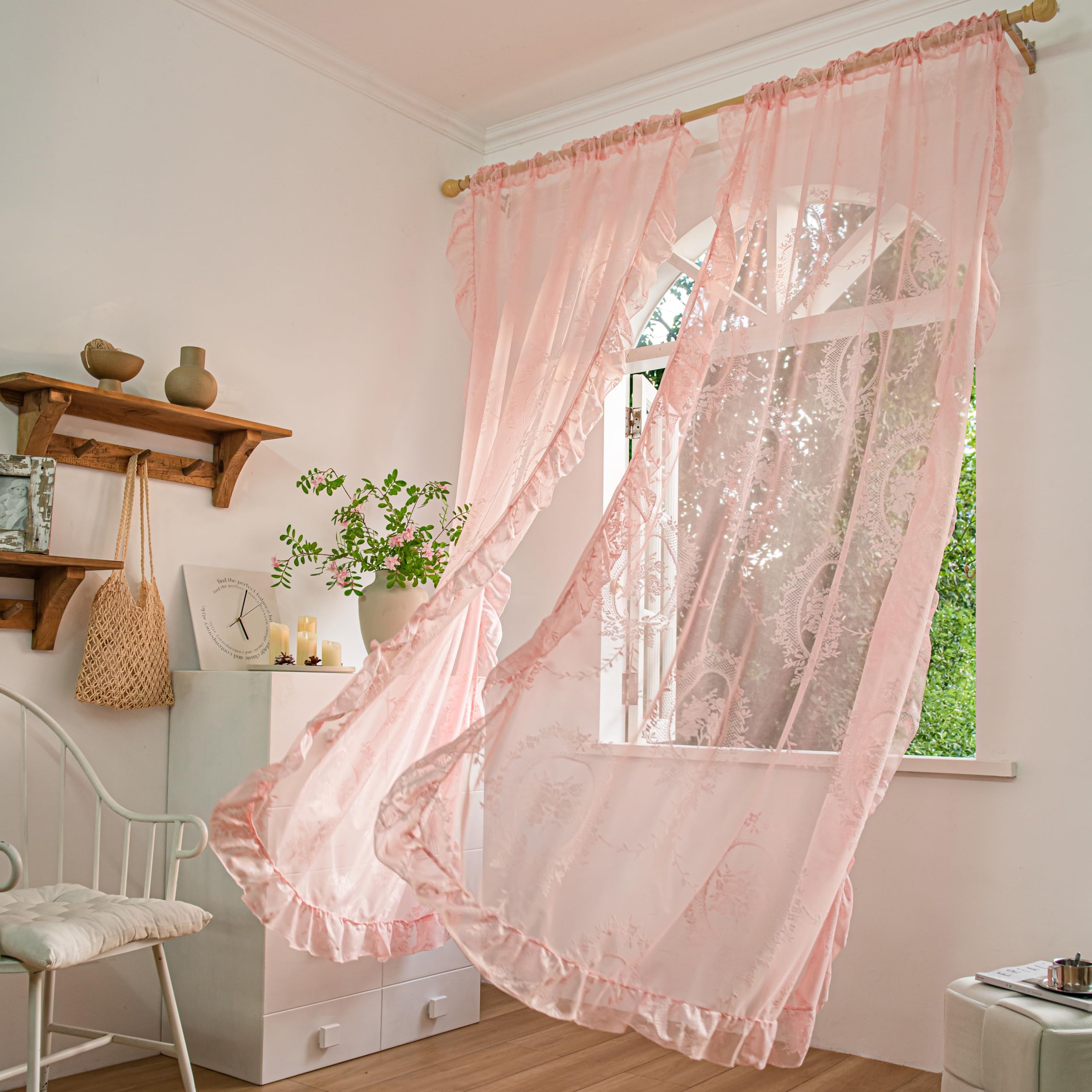 Amazon｜Sutuo Home ピンクレースカーテン長さ96インチ 2セット