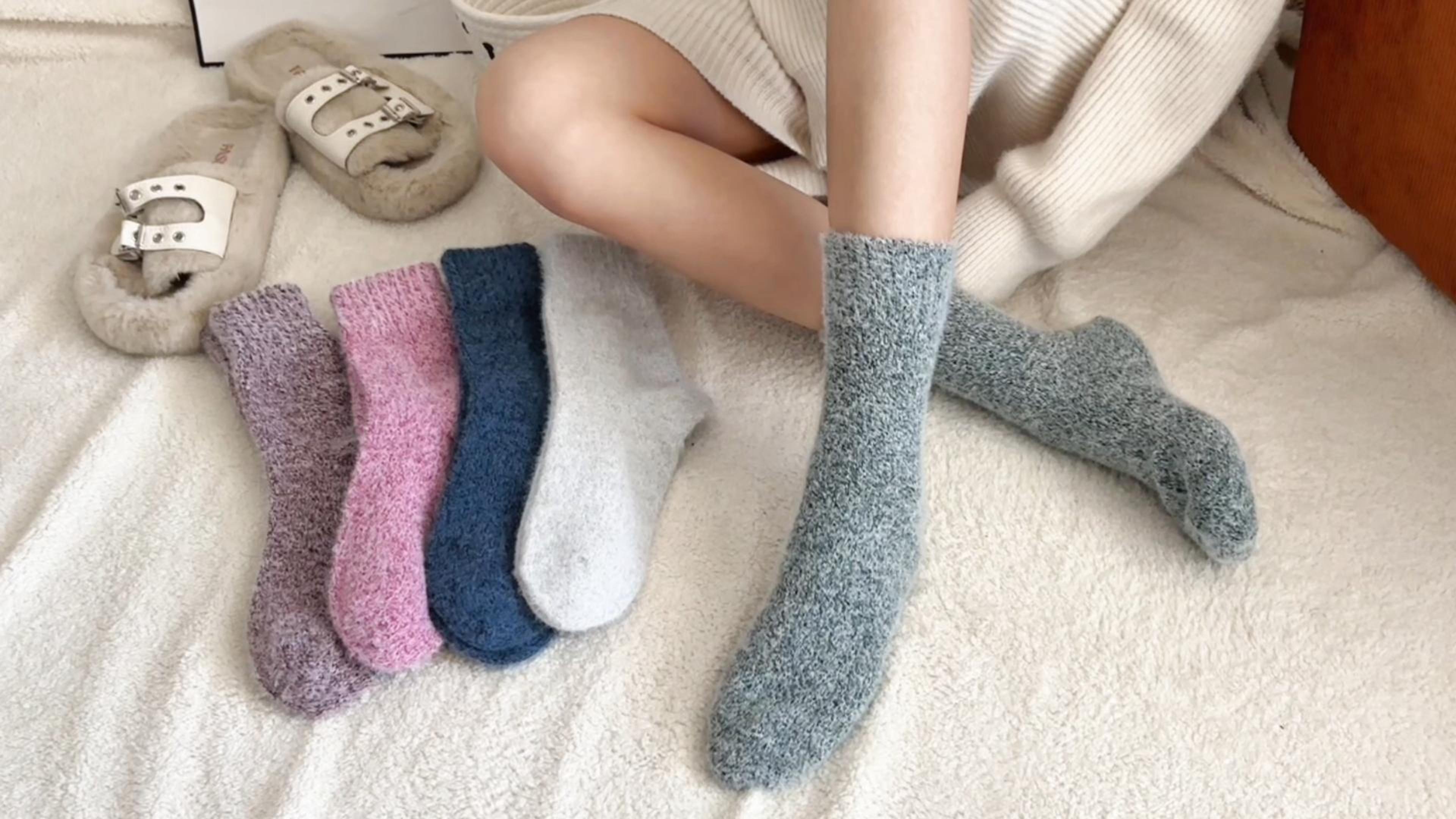 5 Pairs Fuzzy Soft Cozy Comfortable Socks for Women, Casual Sleep Comfy Socks, Perfect Warm Winter Gifts for Women