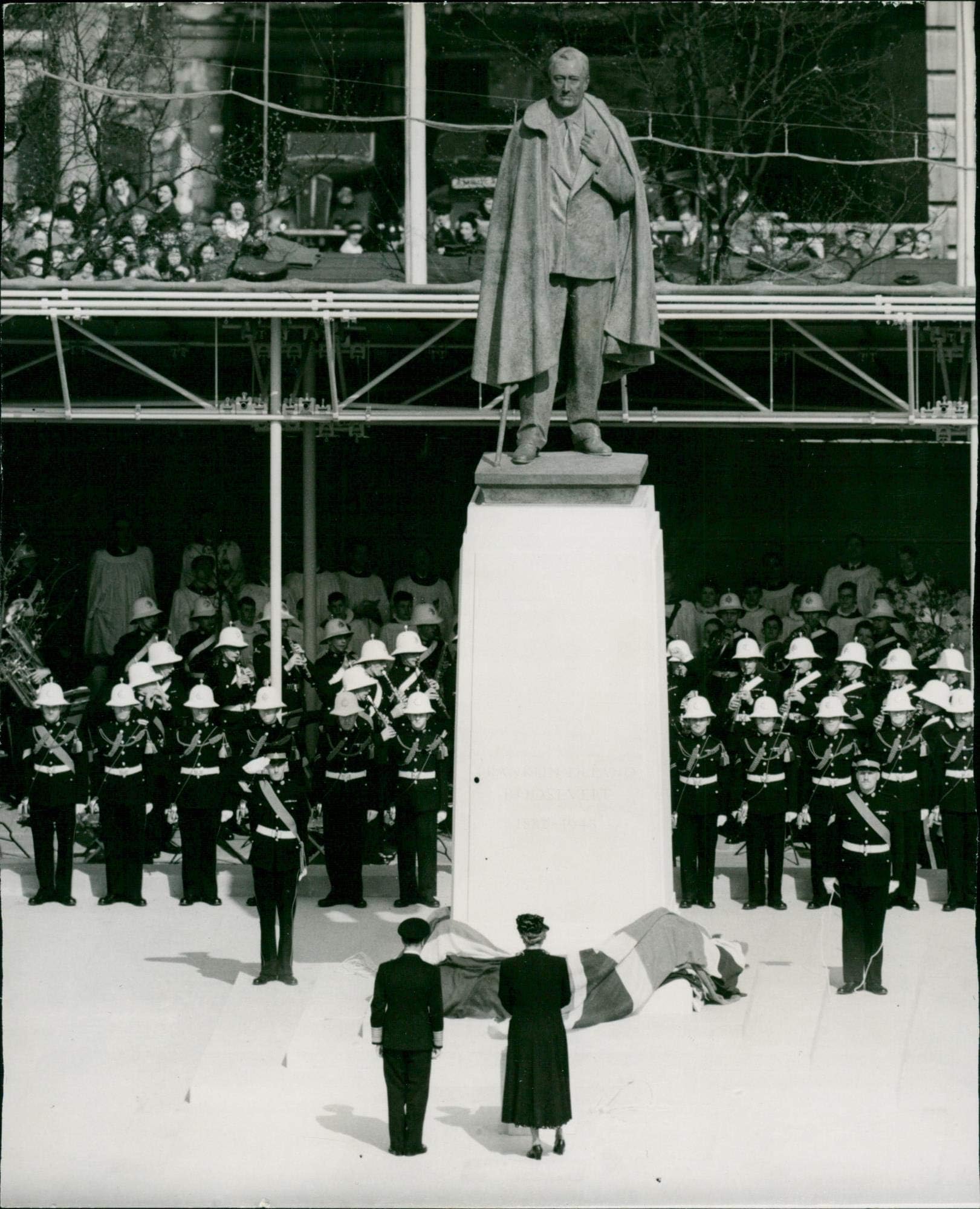Vintage photo of The Swedish Davis Cup team is ready for the final: Magnus Larsson, Carl-Axel Hageskog, Jonas Björkman, Thomas Johansson and Niklas Kulti