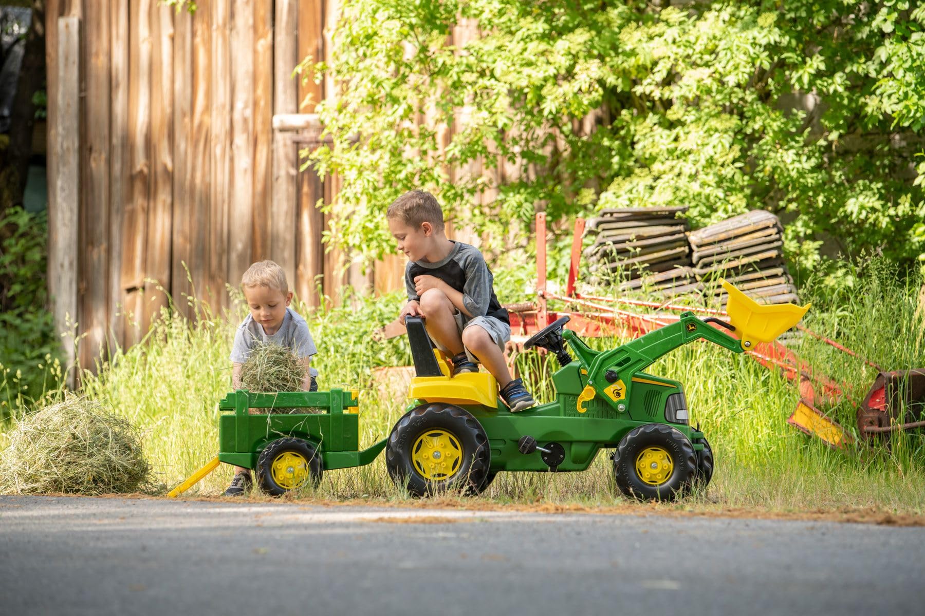 John Deere 6210R Avec Pelle et remorque