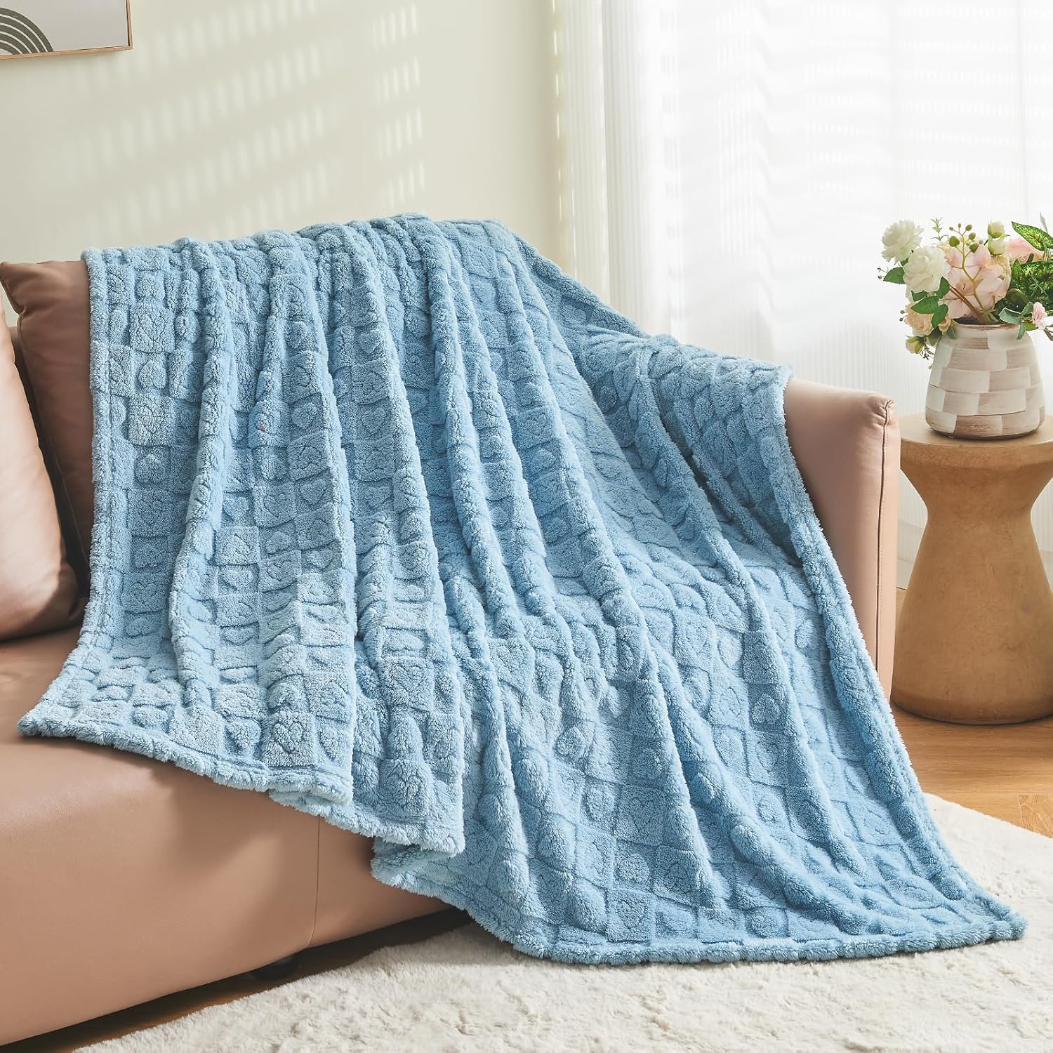 NEWCOSPLAY Super Soft Throw Blanket Blue Premium Silky Flannel Fleece 3D Heart Checkered Lightweight Bed Blanket All Season Use (Blue Heart, Throw(50"x70")) - Image 9