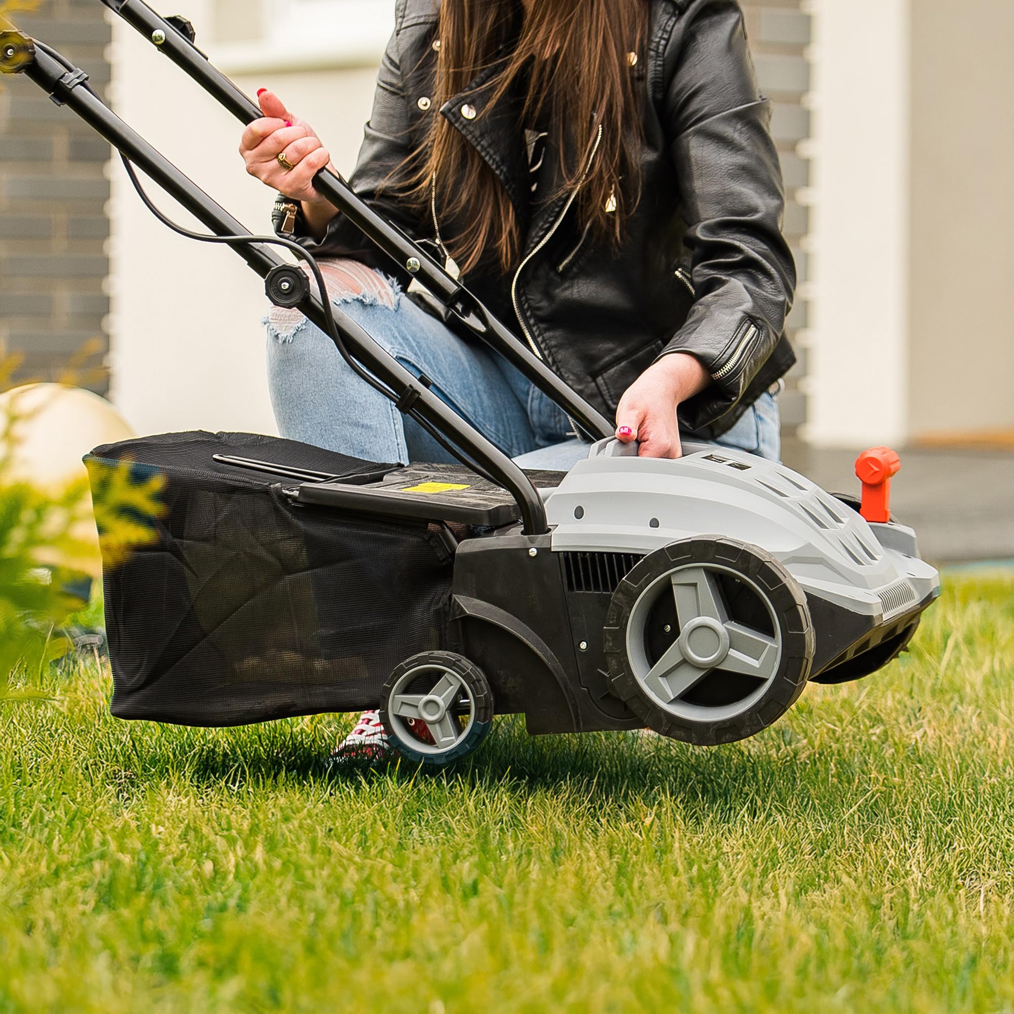 LEHMANN Alyssum - Escarificador de espuma (2 w1, 1500 W, escarificador eléctrico con ancho de trabajo de 32 cm, profundidad de trabajo ajustable en 4 niveles de -12 biz + 4 mm