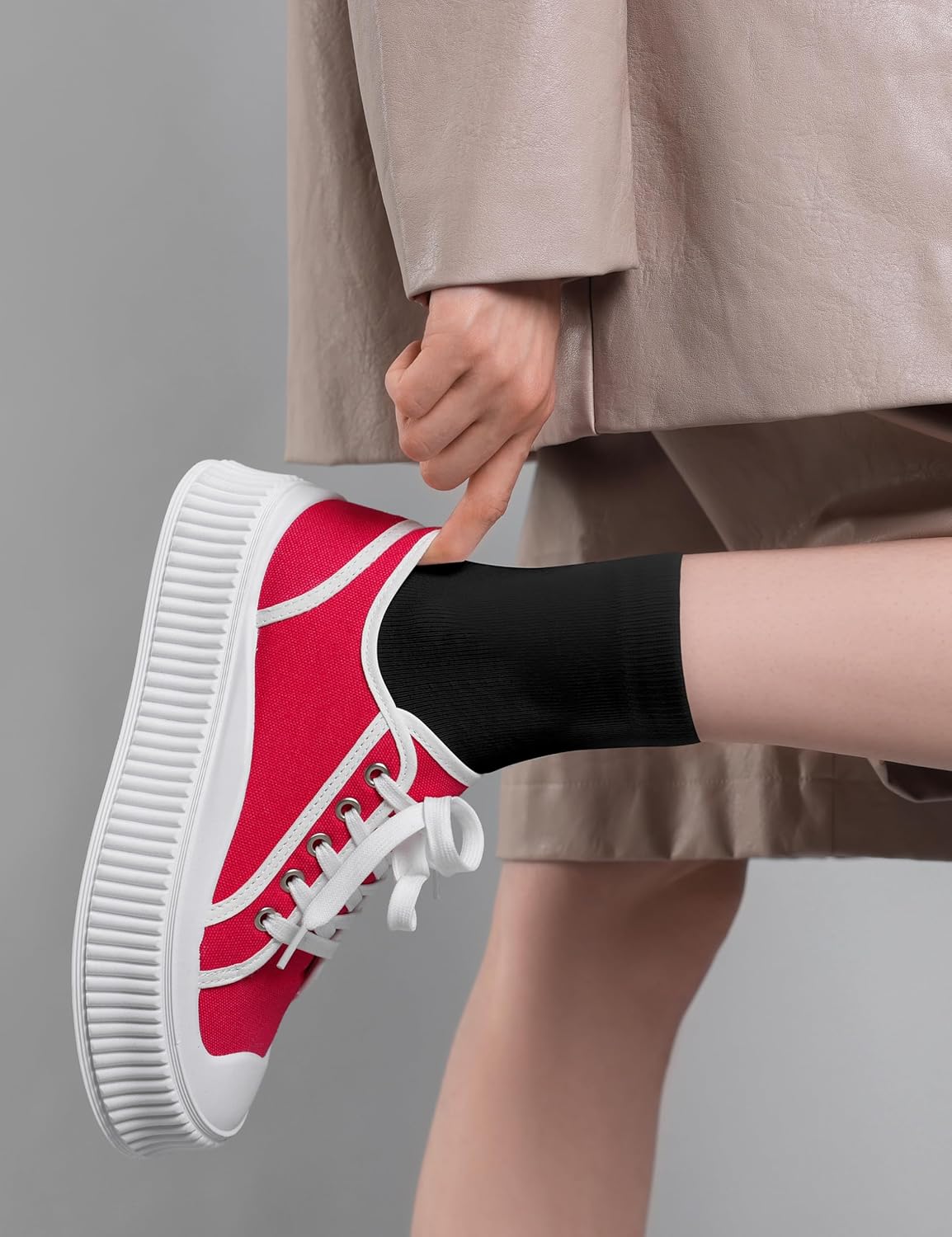 Duufin 15 Pairs Womens Socks Mid Calf Lightweight Casual Athletic Gym Workout Crew Socks for Women Size 5-9, 9-11 - Image 2