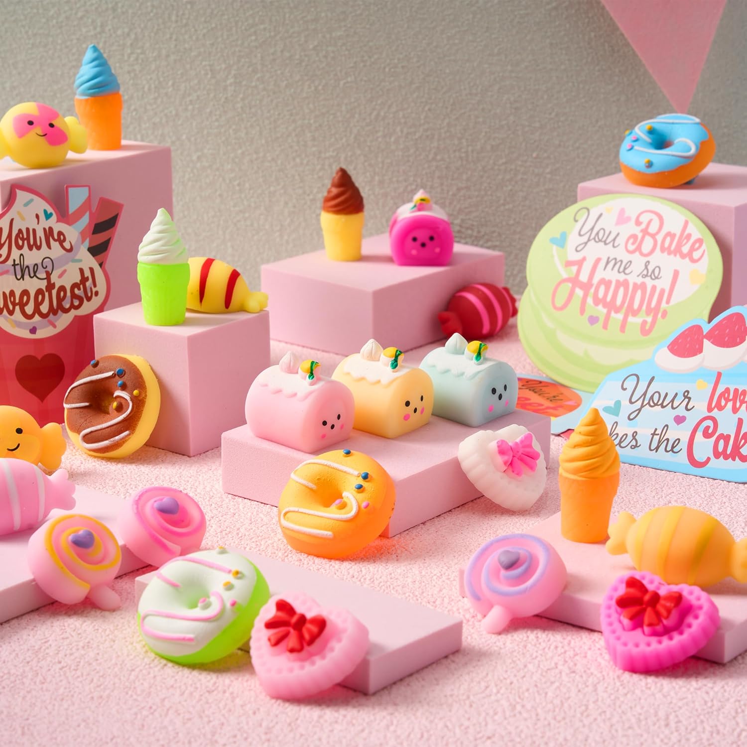 JOYIN 28 Packs Valentine’s Day Gift Cards with Candy Mochi Squishy Toys, Stress Relief Fidget, Cute Squeeze Toys for Kids Valentine's Party Favors, Classroom Gift Exchange and School Reward