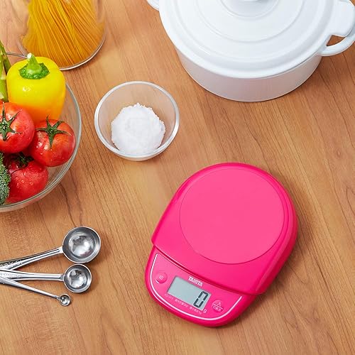 Miniatura 2 de Tanita KD-313 PK - Báscula de cocina, cocina, fabricada en Japón, digital, 6.6 libras (6.6lbs), incrementos de 0.04 onzas (0.04oz), rosa