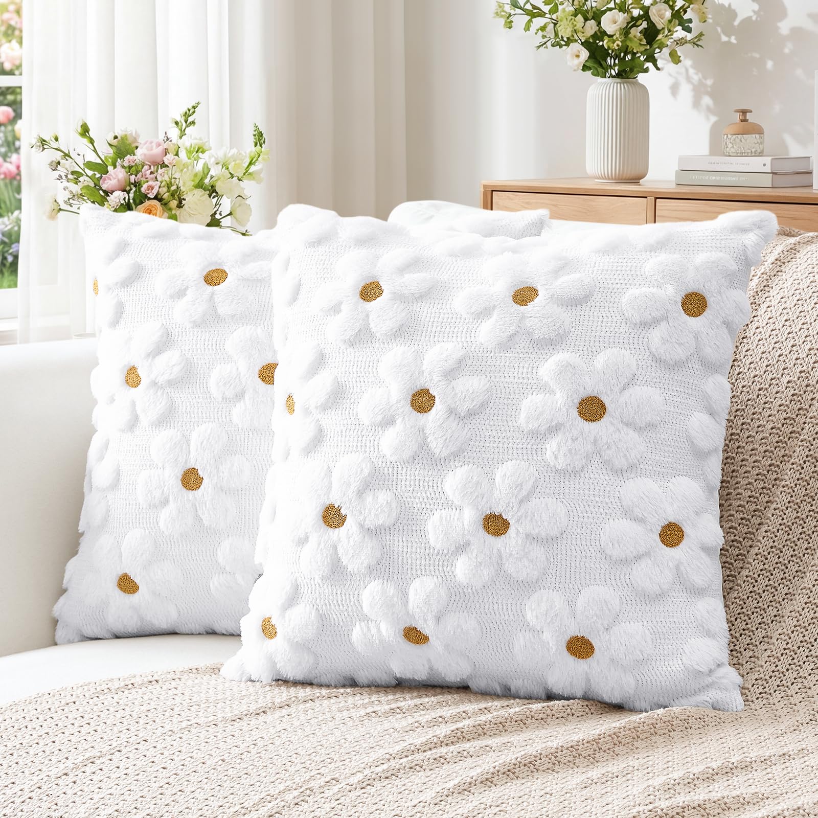 Artscope Spring Summer Daisy Cushion Covers Set of 2 Flowers Throw Pillow Covers for Sofa 50x50cm Square Seasonal Soft Plush Short Wool Velvet Cushion Case Holiday Decor White