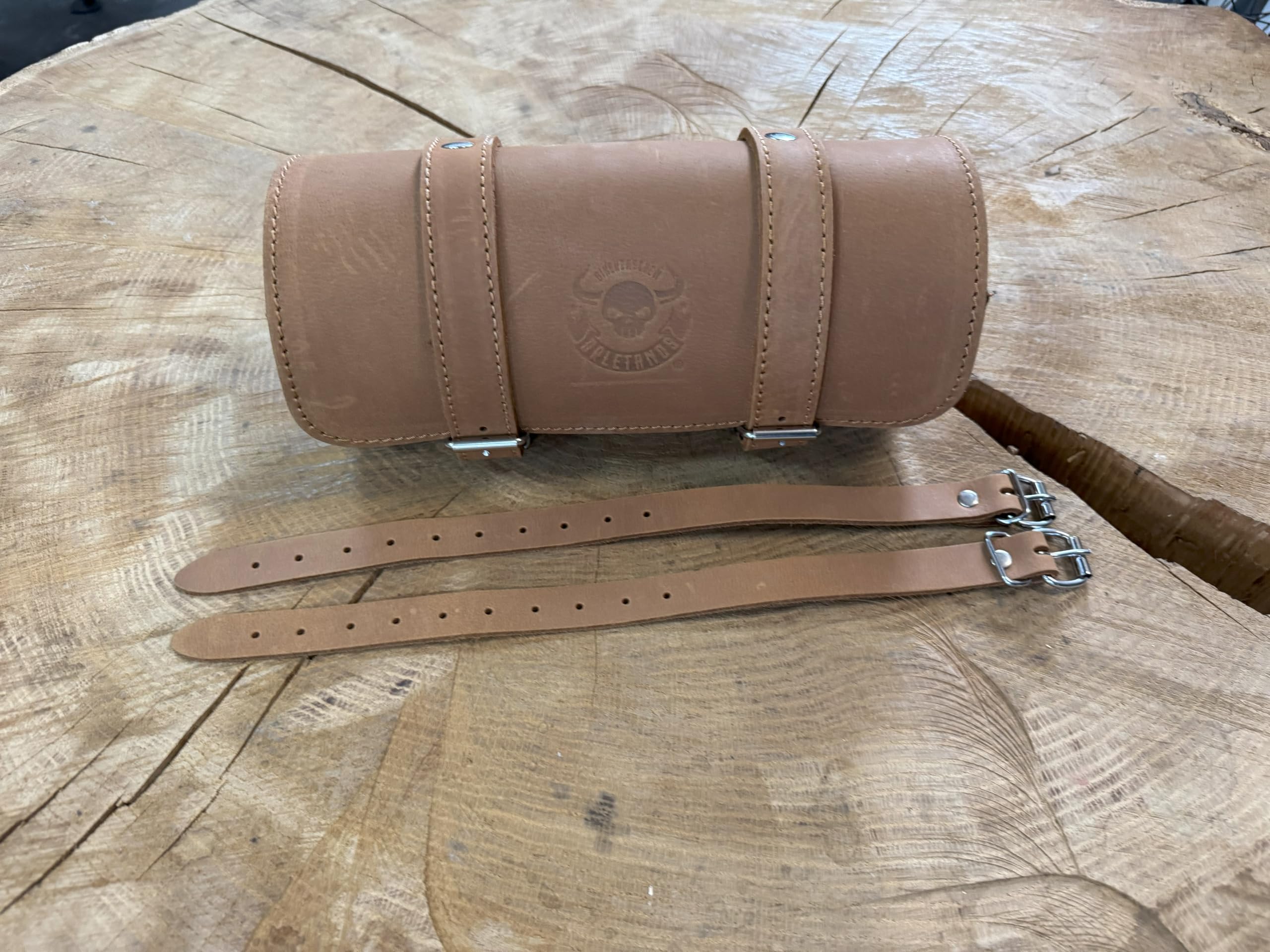 Lenkerrolle Hellbraun Light Brown Lederrolle Bugrolle Werkzeug kompatibel mit HD Harley Davidson Leder Motorrad Werkzeugtasche Schwinge Rolle