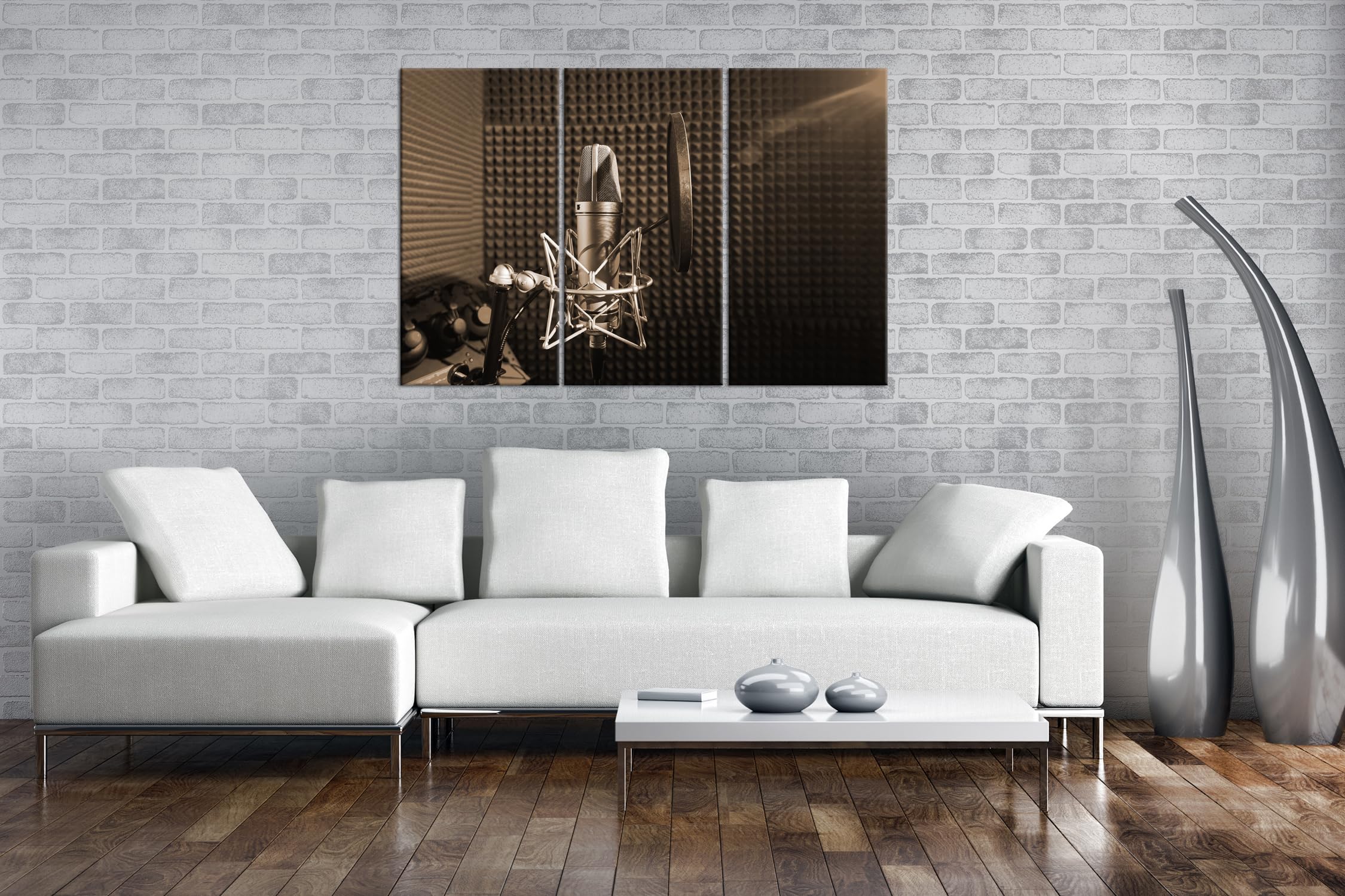 Leinwandbild Einsames Mikrofon, bereit für die nächste Aufnahme im stillen Studio. Format: 120x80 cm (3Teilig) Effekt: Sepia XXL Kunstdruck Bild auf Keilrahmen/Wandbild/Wohnzimmer Deko