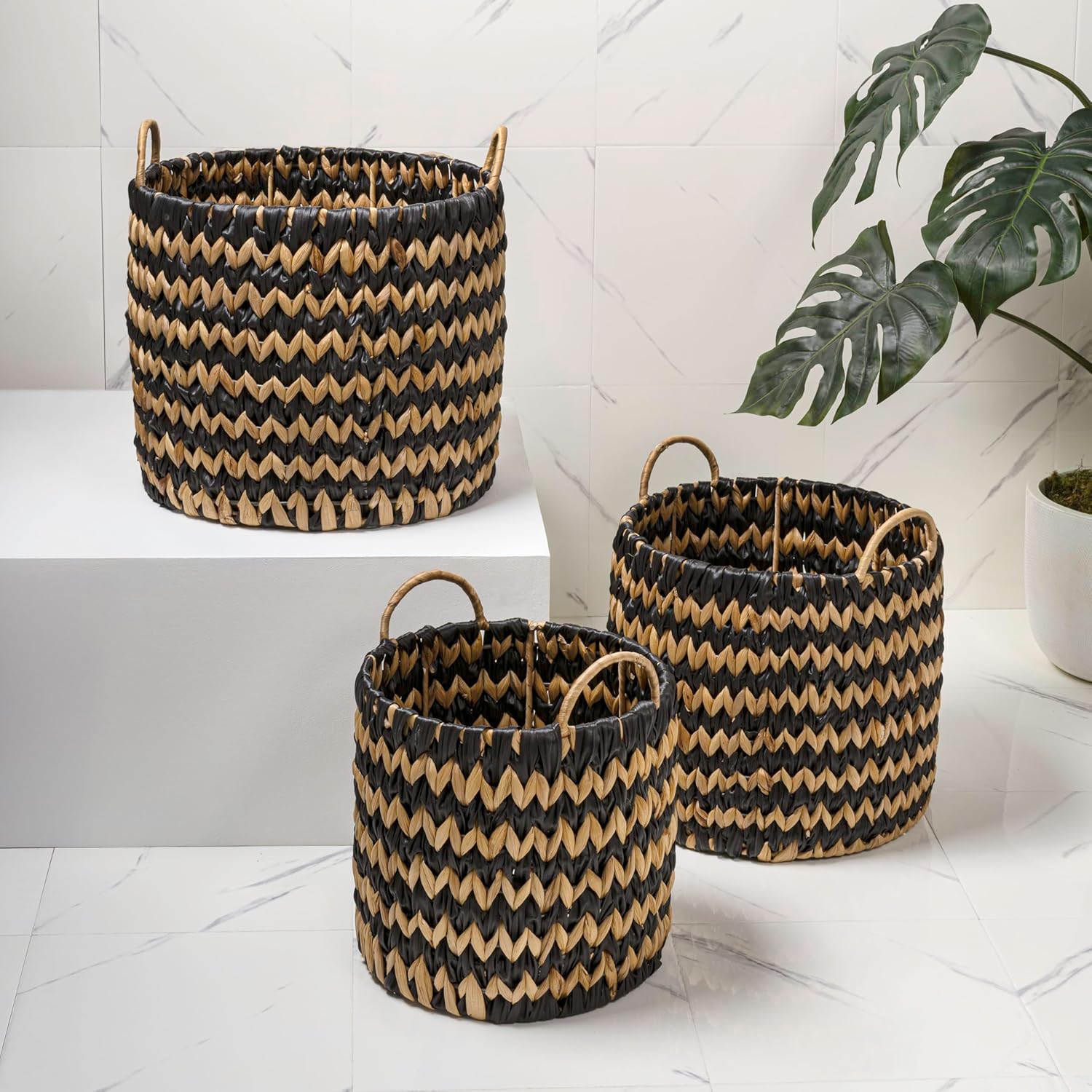 happimess BSK2022C-3SET Cassia Farmhouse Handwoven Two-Tone Water Hyacinth Nesting Storage Baskets with Handles, Seagrass Containers for Decoration in Living Room, Bedroom, Black/Natural (Set of 3)