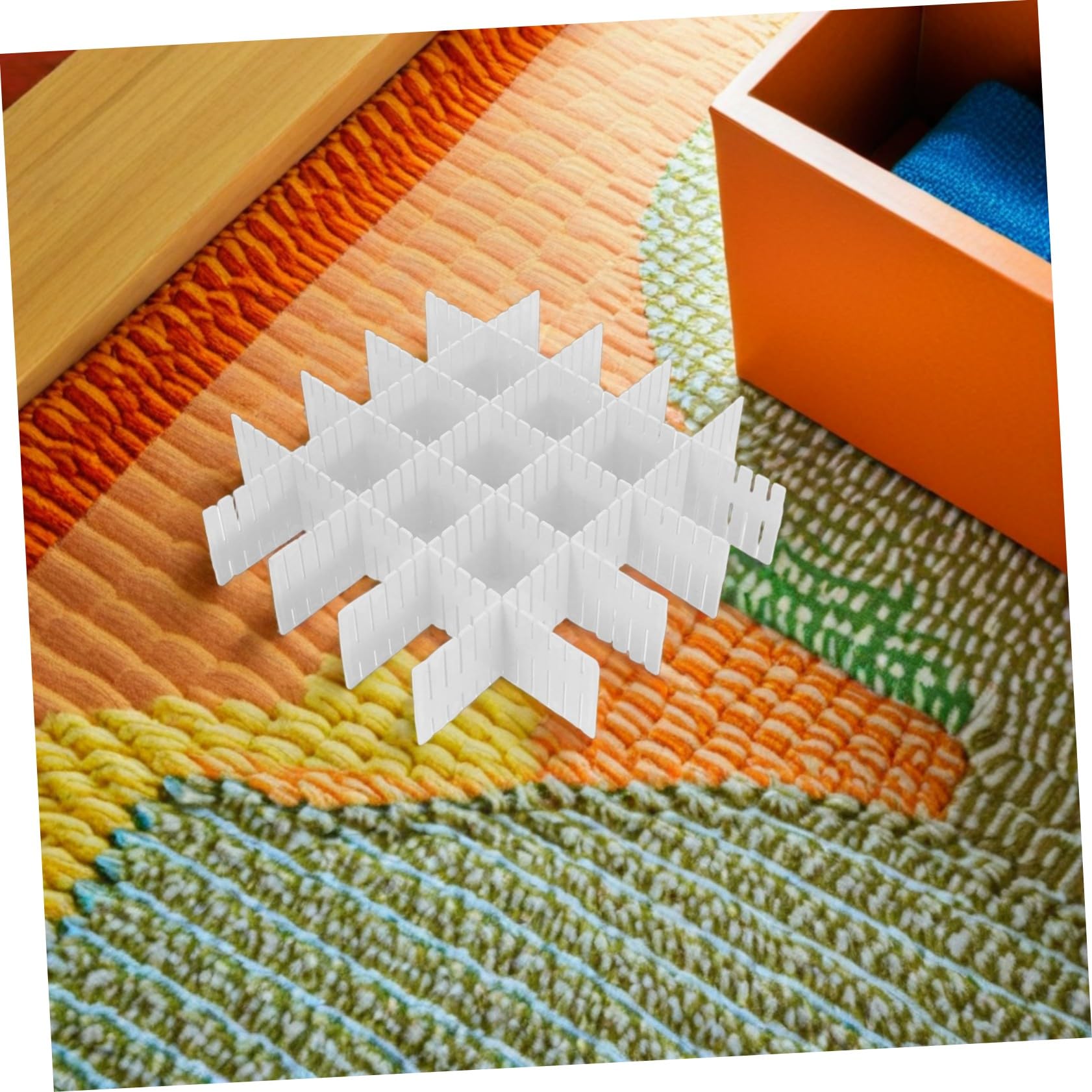 Sosoport 16 Stück Verstellbare Kunststoff Schubladenteiler DIY Organizer für Unterwäsche Socken Makeup Verstellbares Gitter für Kleiderschrank und Küchenschubladen Flexible