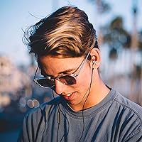 Vista 5 de 1MORE Triple Driver in-Ear Earphones Hi-Res Headphones with High Resolution, Bass Driven Sound, MEMS Mic, in-Line Remote, High Fidelity for