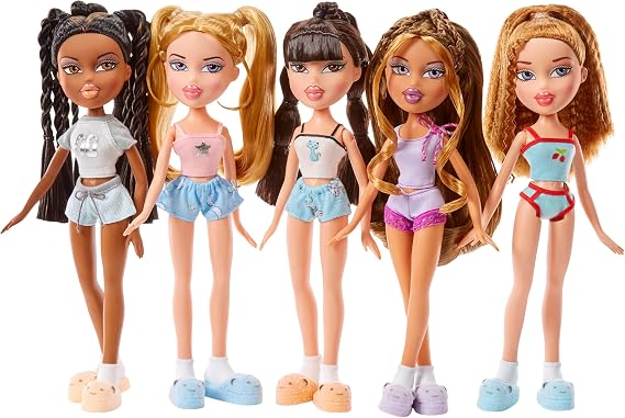 Bratz Slumber Party Cloe Fashion Doll with 2 Sets of Pajamas, Plush, and Accessories
