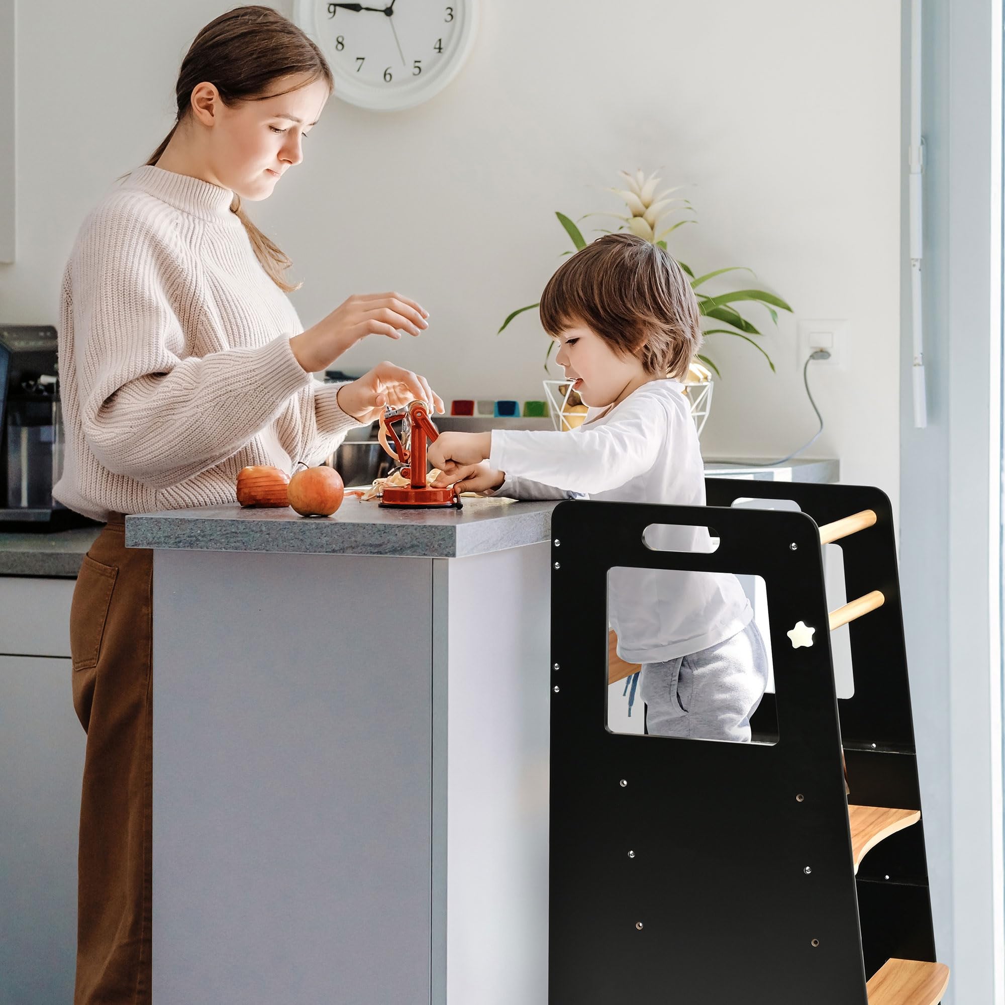 Baby Vivo Wieża edukacyjna z drewna z regulacją wysokości – ochrona przed przewróceniem się, meble kuchenne dla dzieci od 1 roku życia do 50 kg – wieża edukacyjna z 2 drążkami bezpieczeństwa,