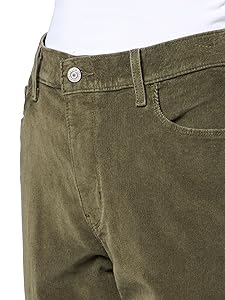 Levi's Women's Classic Straight Jeans (Also Available in Plus)