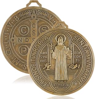 Landical 2 Pcs 5 Inch St Benedict Medals Extra Large Metal Saint Pendant Christmas Vintage Gold Tone Finish Saint Benedict Protection for Door Wall or Desk Display Art Decor Gifts