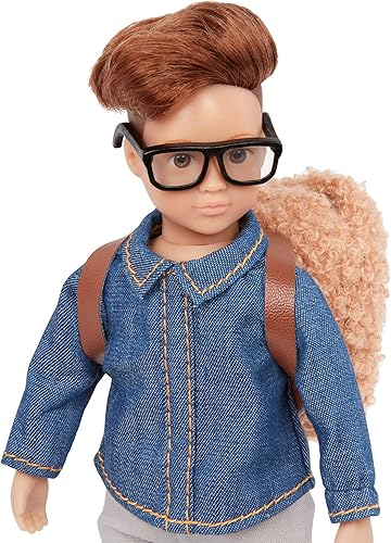 Miniatura 7 de Lori Muñecas  Juego de scooter Thomas  Mini muñeca para niño y scooter  Muñeca de 6 pulgadas con vehículo y accesorios  Ropa casco bola mochila