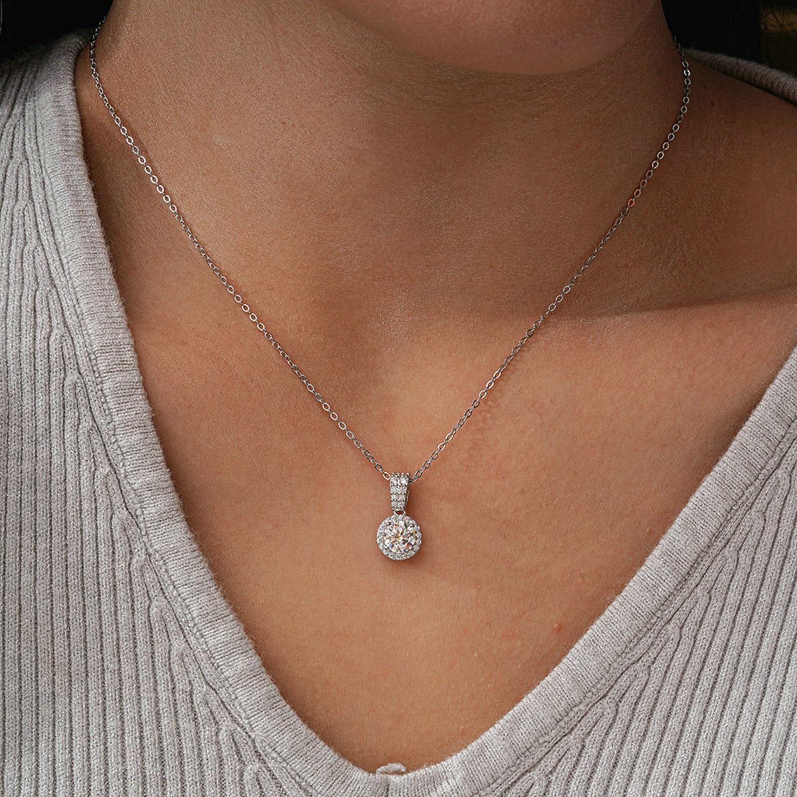 Wycian Collana da donna elegante in platino con moissanite DEF, catena halo per lei, 40 + 5 cm