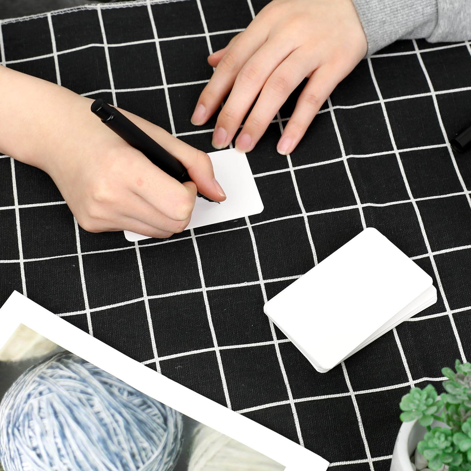 100PCS Blank Business Cards 3.5" x 2" Small Note Cards White Business Paper Card Double-Sided Mini Greeting Place Name Vocabulary Word Flash Card Scrapbookings DIY Gift Tags Label - Image 5