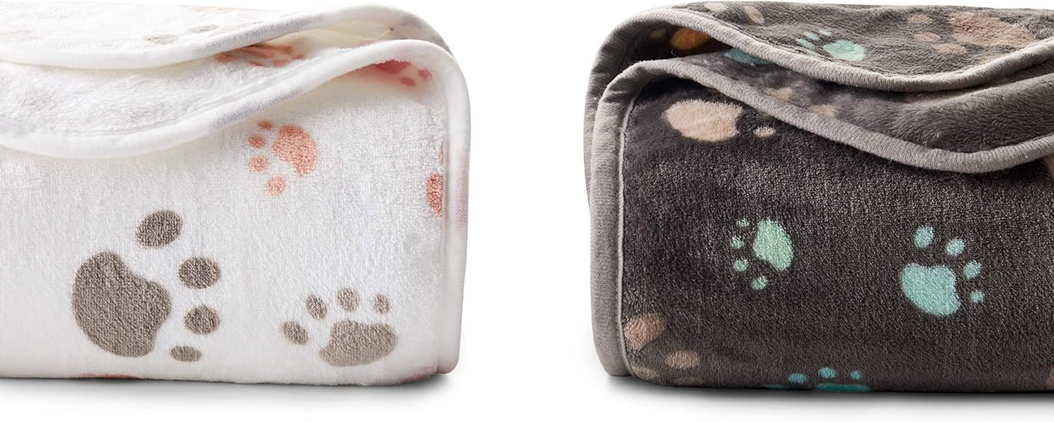 Allisandro 350 GSM-Super Soft and Premium Fuzzy Flannel Fleece Pet Dog Blanket, The Cute Print Design Washable Fluffy Blanket for Extra Large Puppy Cat Kitten Indoor or Outdoor, White, 80 x 64 Inches