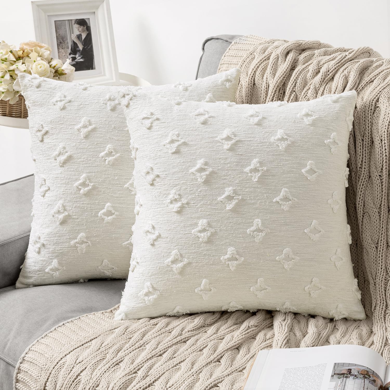 MIULEE Set of 2 Decorative Throw Pillow Covers Rhombic Jacquard Pillowcase Spring Soft Square Cushion Case for Cute Couch Sofa Bed Bedroom Living Room