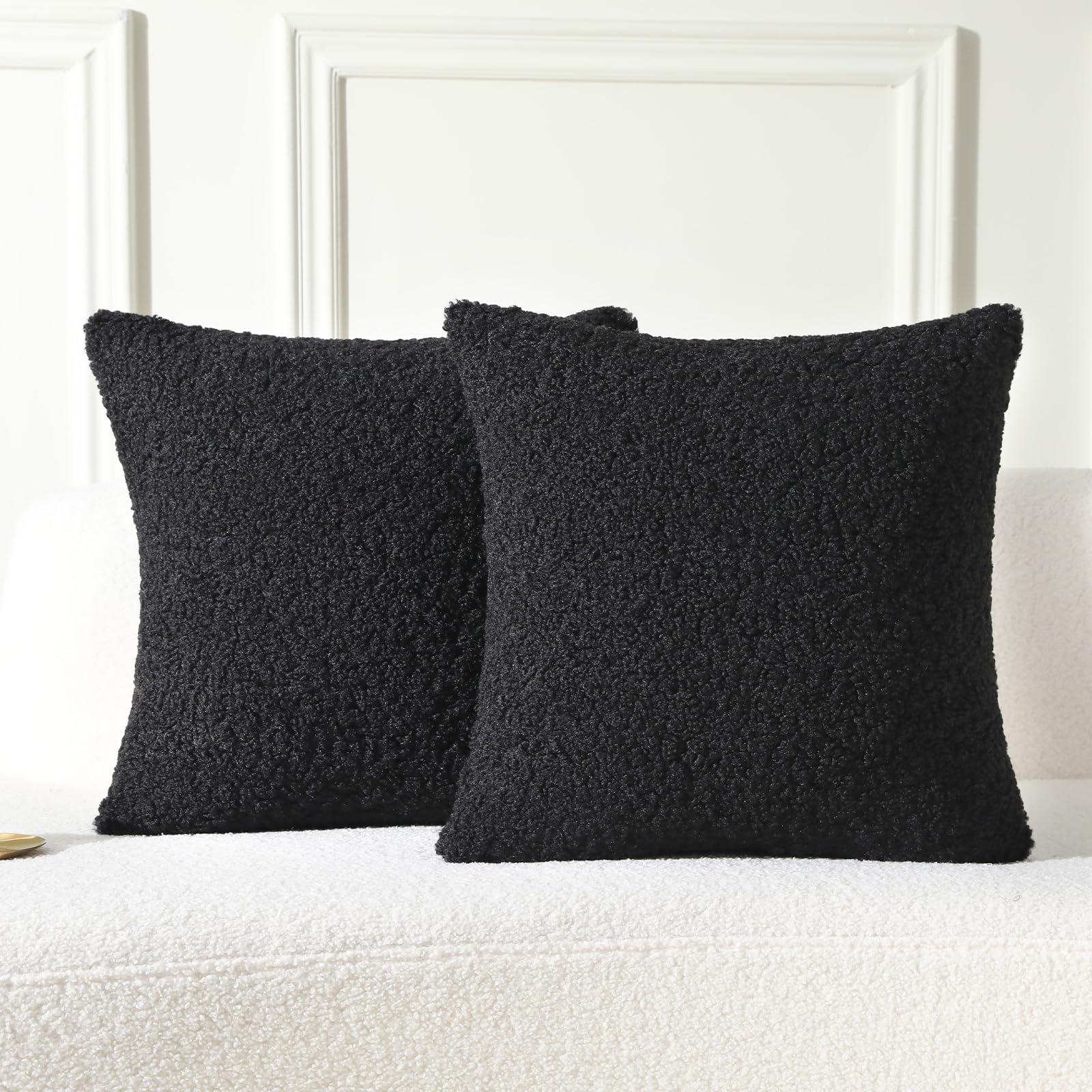 FUTEI Schwarze Kissenbezüge, 66 x 66 cm, 2 Stück, pelziger Kunstfell, Wolle, Bouclé, strukturierte Kissenbezüge, weiche, flauschige, dekorative Euro-Kissenbezüge, Heimdekoration für Couch, Bett