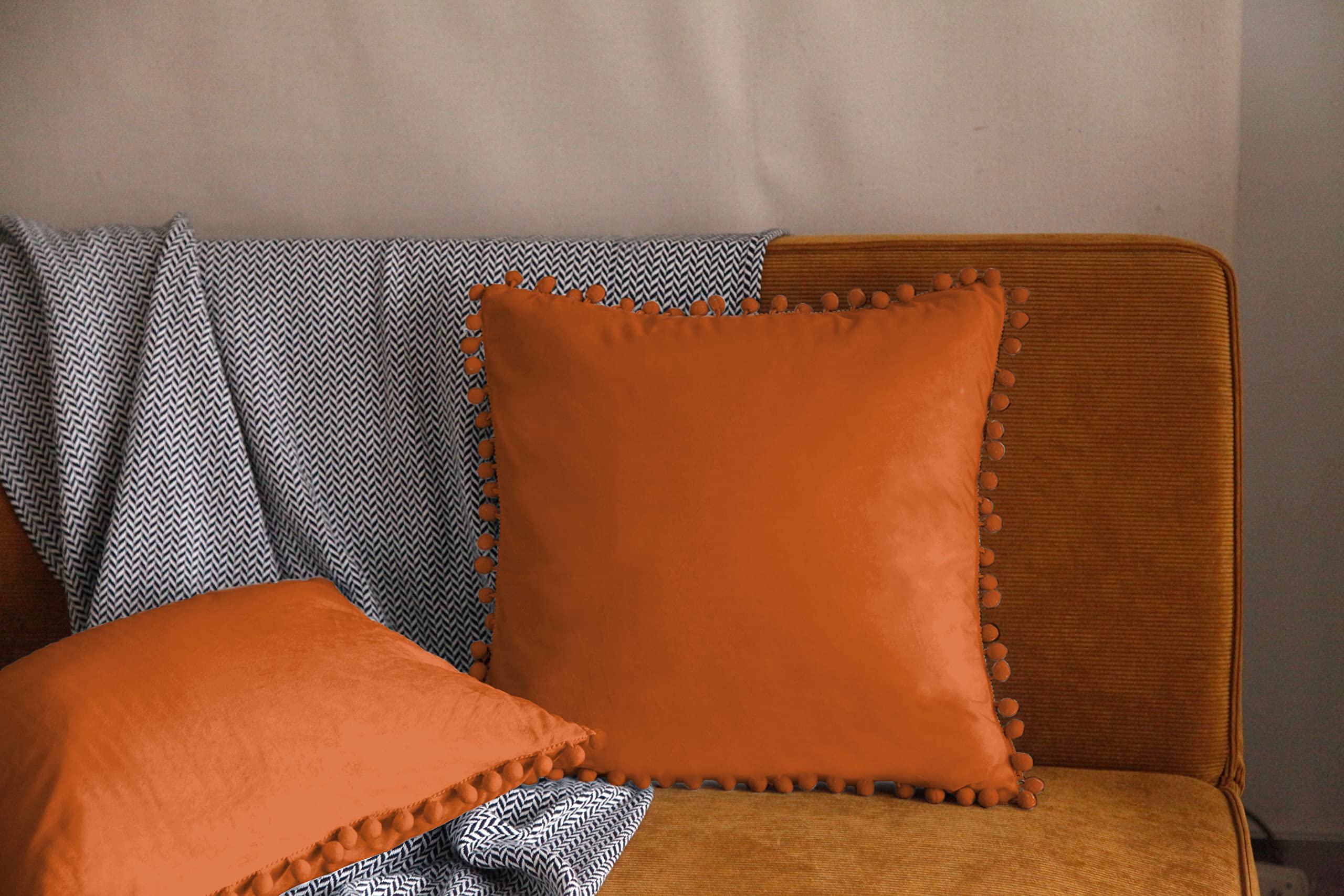 Pagnanno. Burnt Orange Set Of 2 Soft Velvet Cushion Covers 45X45cm(18X18 Inches) Pom Throw Pillowcases Square Cushion Covers For Chairs,Living And Bedroom With Invisible Zipper (18"X18" (Pack Of 2), )
