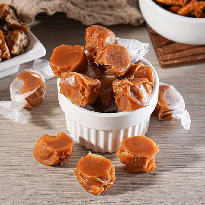 Cesta de Regalo con Galletas, Palomitas y Caramelos miniatura 4