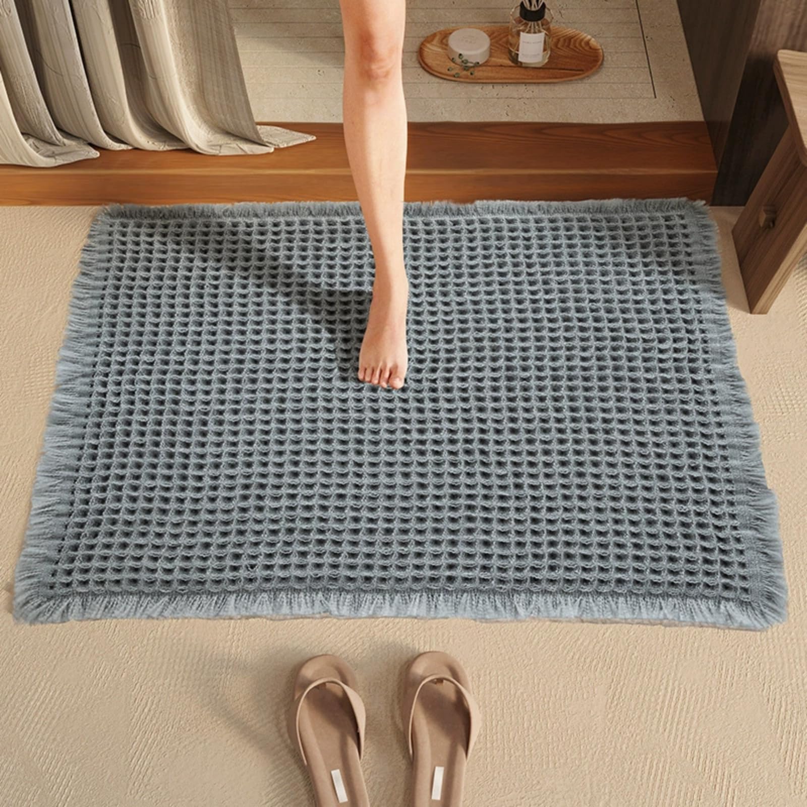 GOUHIDAMAI Waffle Bath Mat Non Slip Anti Mould, 50 * 80 cm Super Absorbent Bathroom Mat, Quick Dry Bathroom Rug Machine Washable Rubber Backed Bath Rugs for Living Room Bathroom Doormat