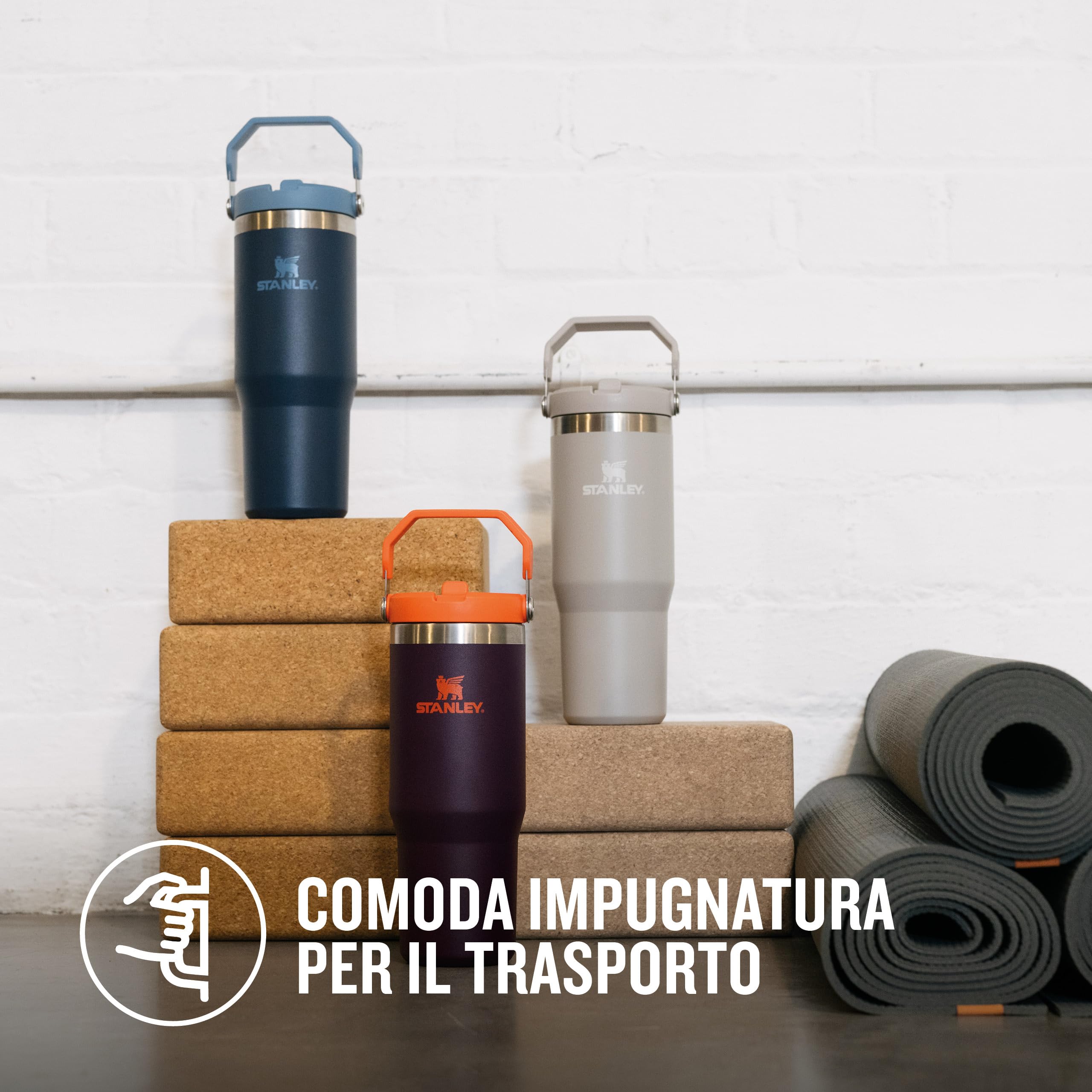 Stanley Flip Straw Tumbler 1.0 Borraccia Con Cannuccia 0.89L - Fredda Per 12 Ore - Borraccia Termica Senza BPA - Bottiglia Acqua Facile Da Trasportare - Lavabile In Lavastoviglie - Navy