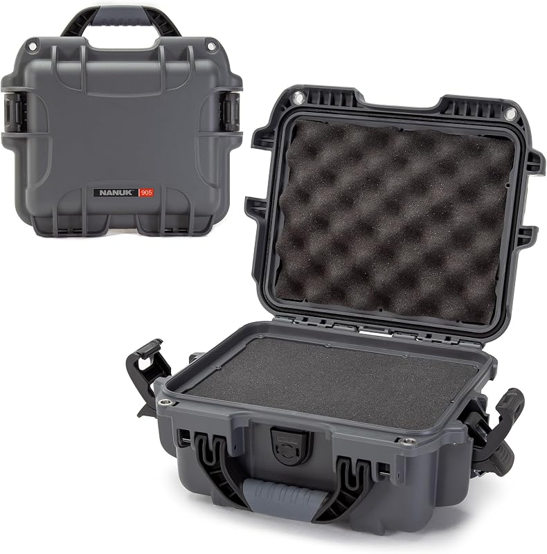 NANUK 905 Estuche rígido con espuma - Estuche rígido impermeable IP67, caja protectora rígida para cámara, drones y equipo - Resistente a impactos, a prueba de polvo, listo para viajar, 12.5” x 10.1” x 6”, Hecho en Canadá – Grafito